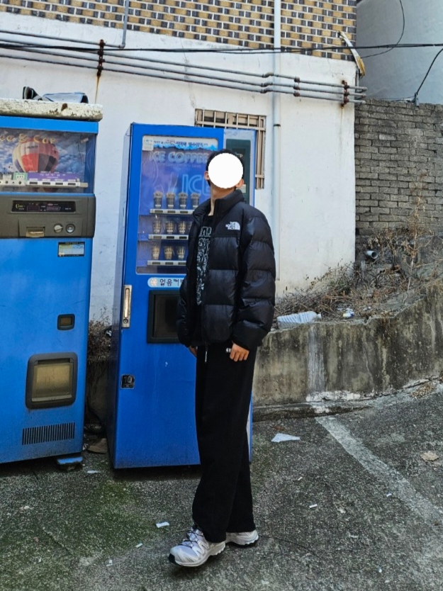 Salomon XA Pro 3D Alloy Silver, The North Face 1996 Eco Nuptse Jacket Black 착용 스타일 - 2