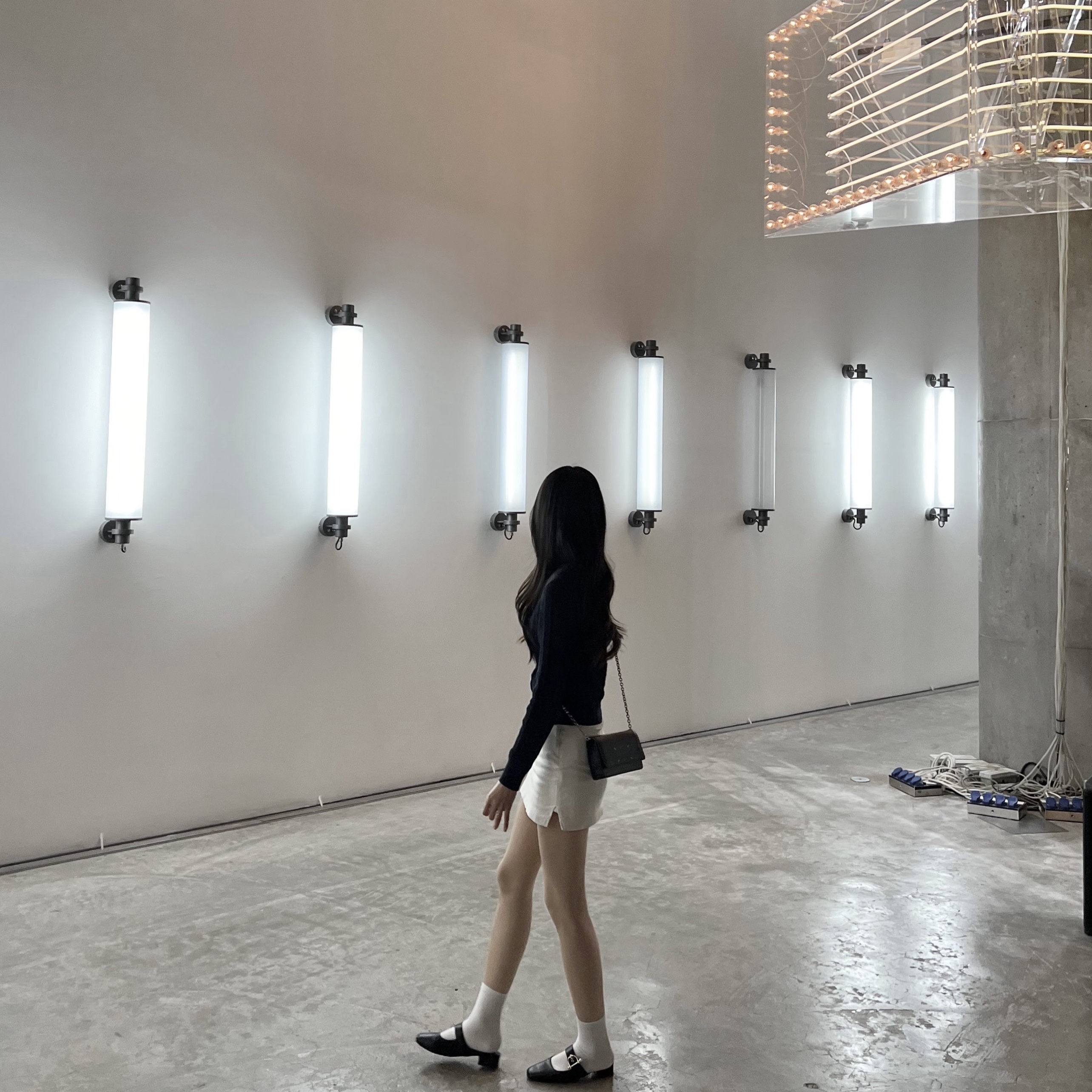 Maison Margiela Four Stitches Chain Flap Wallet Black 착용 스타일