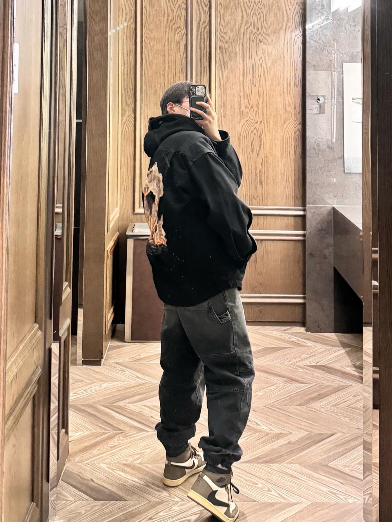Wooyoungmi Volcano Denim Shirt Black - 23FW, Jordan 1 x Travis Scott Retro High OG SP Mocha 착용 스타일 - 4