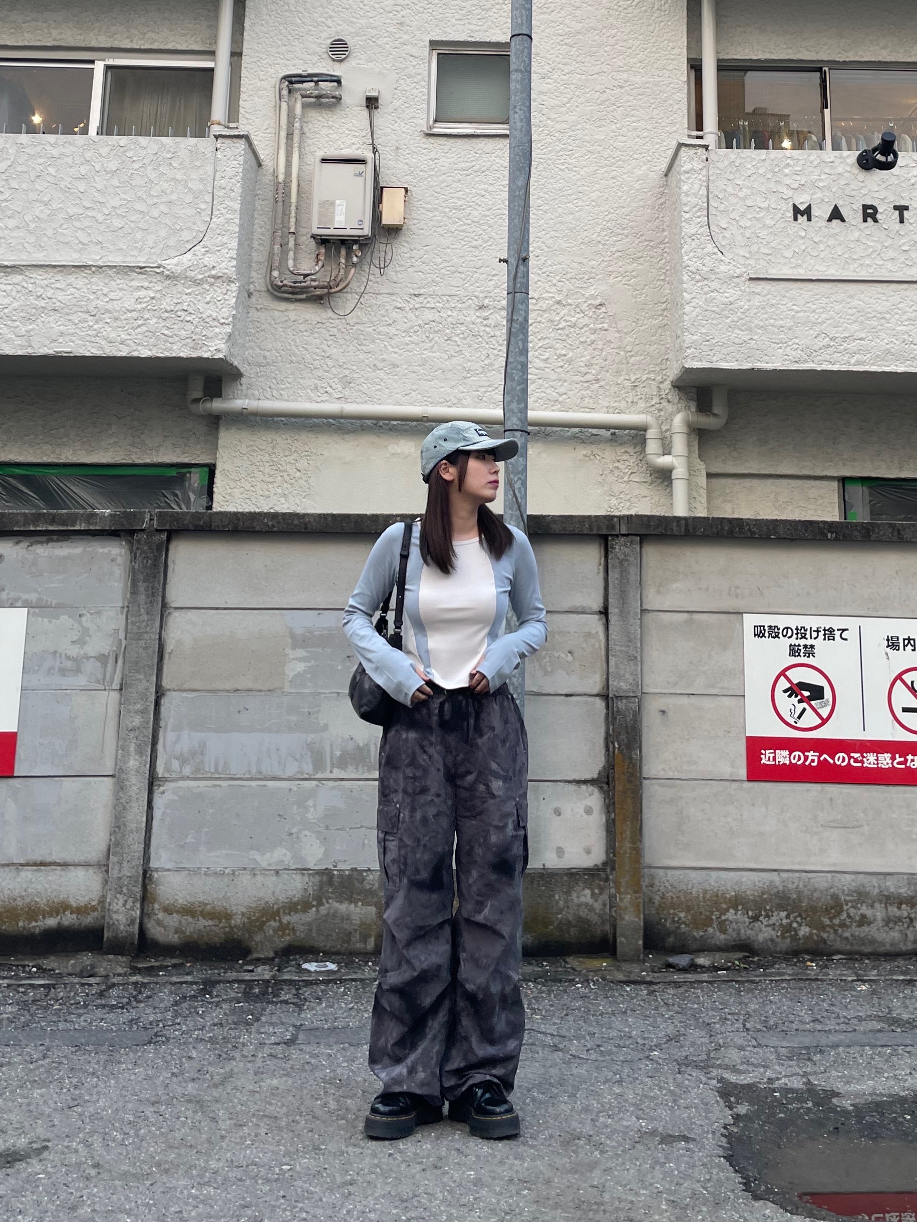 Supreme Washed Chino Twill Camp Cap Dirty Indigo - 24SS, Dr. Martens Jadon High Boots Black 착용 스타일 - 1
