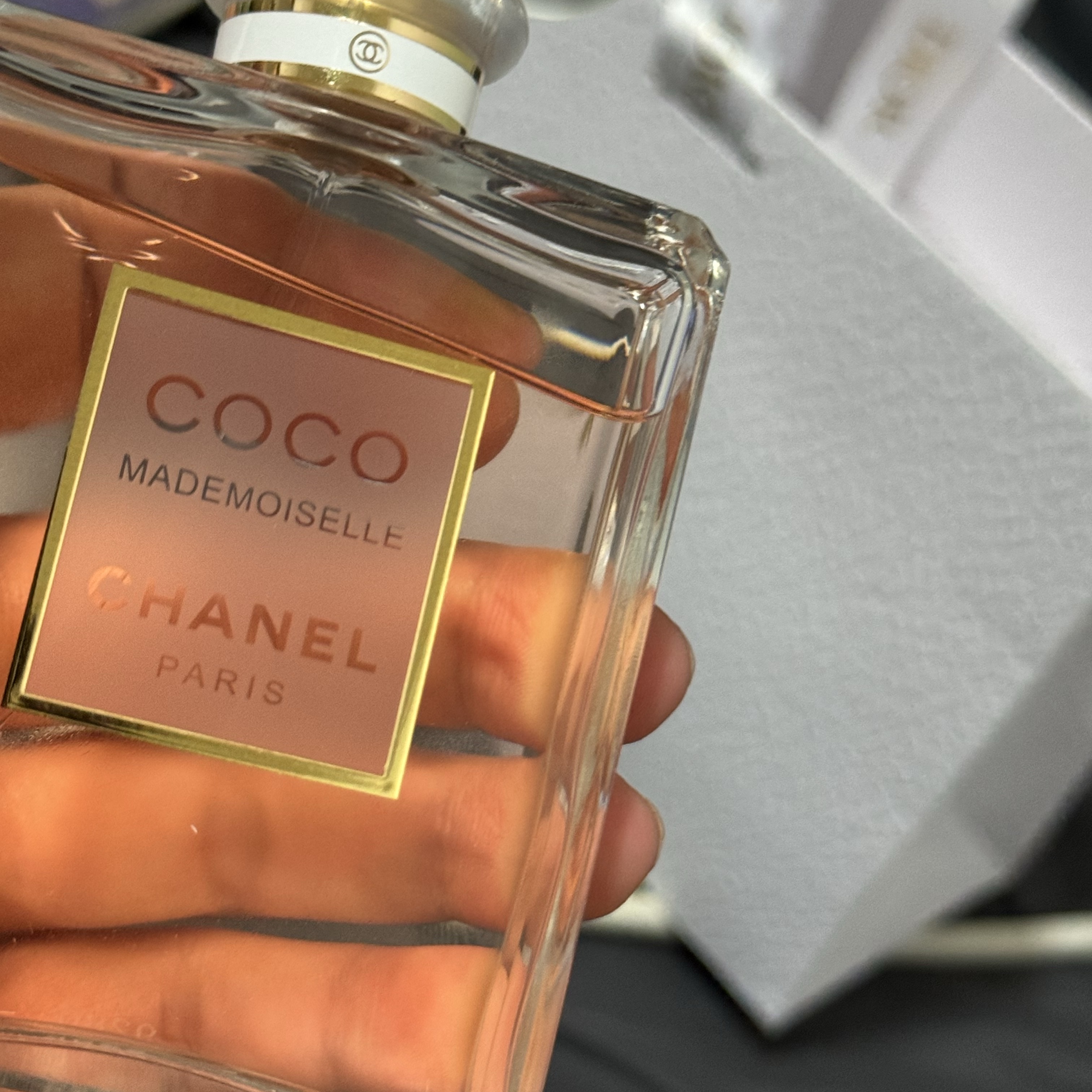 Chanel Coco Mademoiselle Eau De Parfum 100ml 착용 스타일
