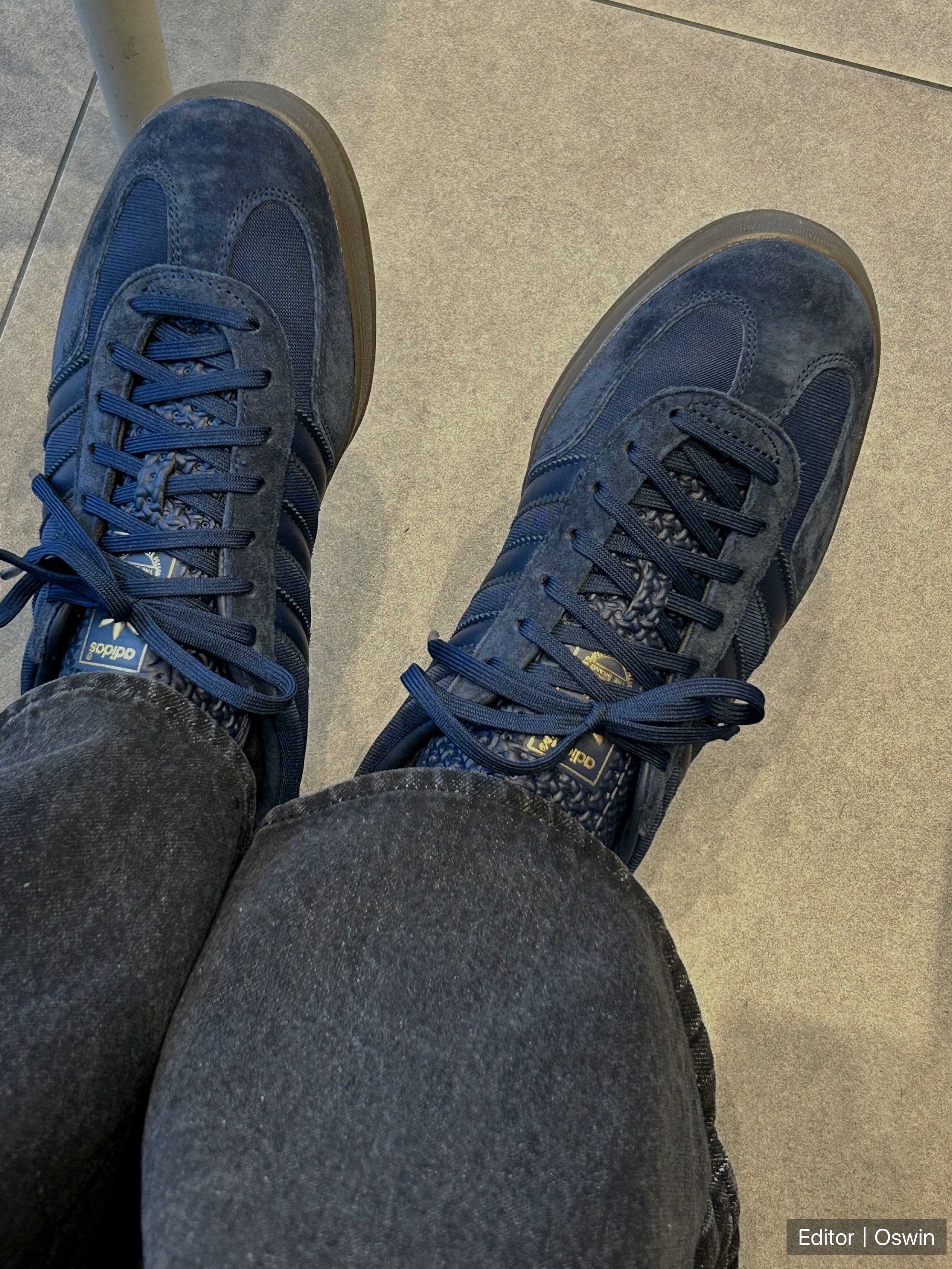 Adidas Gazelle Indoor Collegiate Navy 착용 스타일 - 3