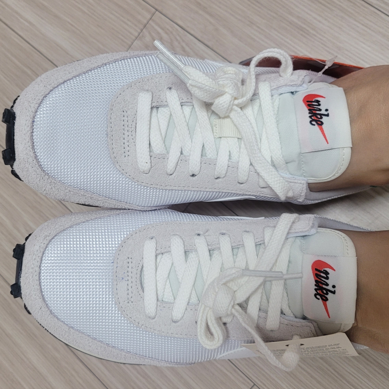 (W) Nike Daybreak Vintage Stadium Green 착용 스타일