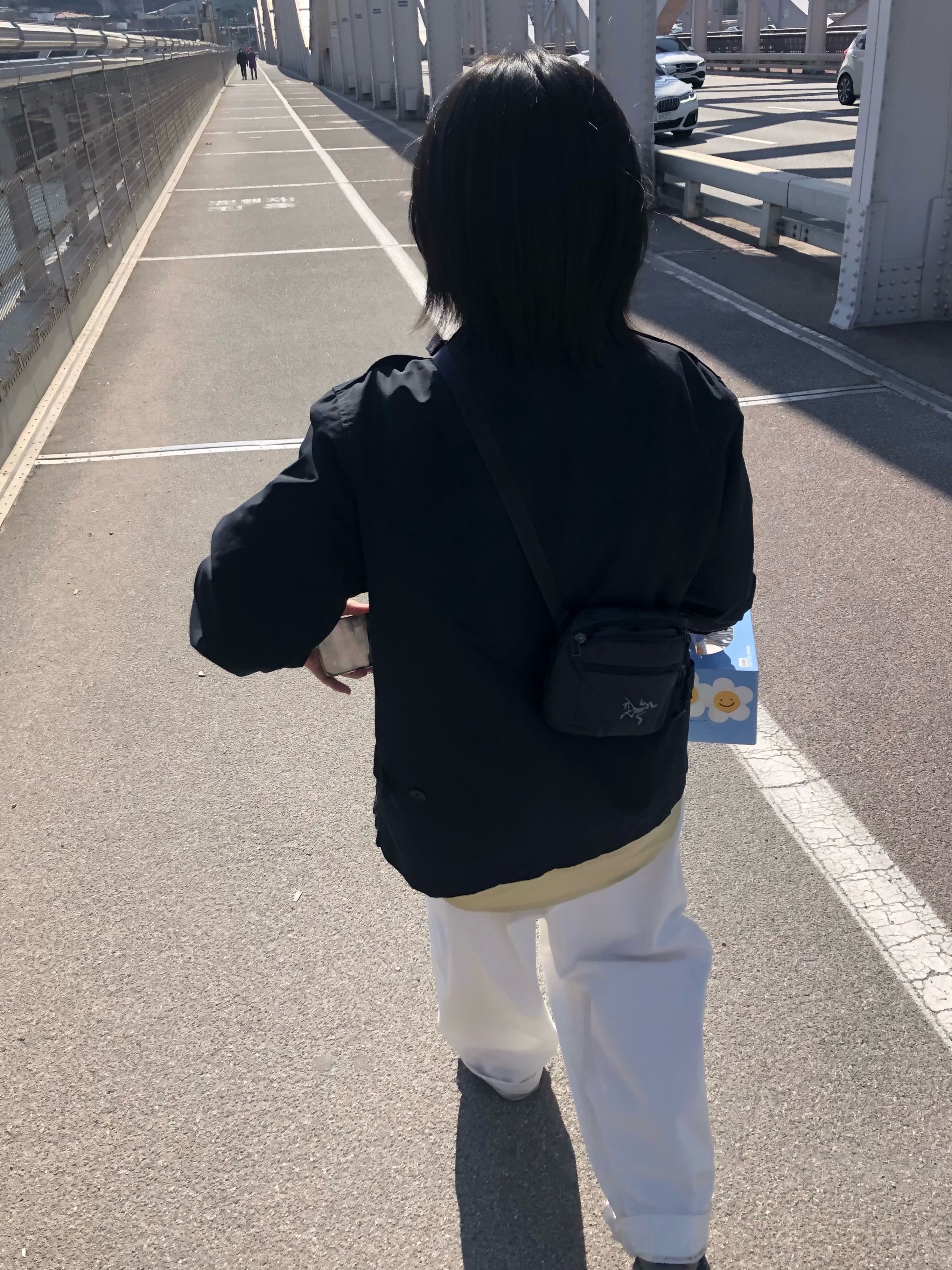 Arc'teryx Mantis 1 Waistpack Black Sapphire 착용 스타일 - 1