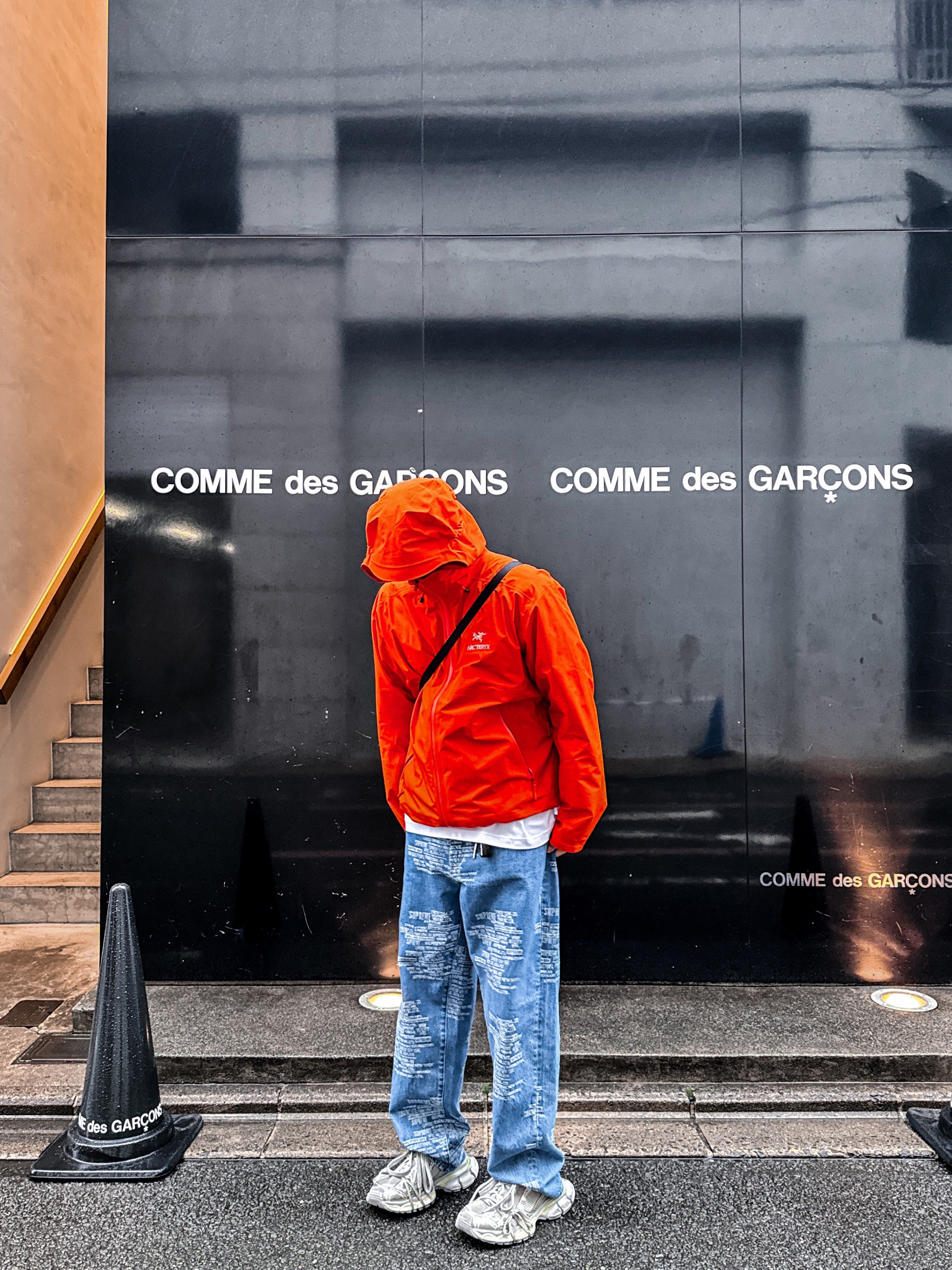 Supreme Trademark Jacquard Baggy Jean Washed Blue - 23SS, Arc'teryx Beta LT Jacket Phenom 착용 스타일 - 3