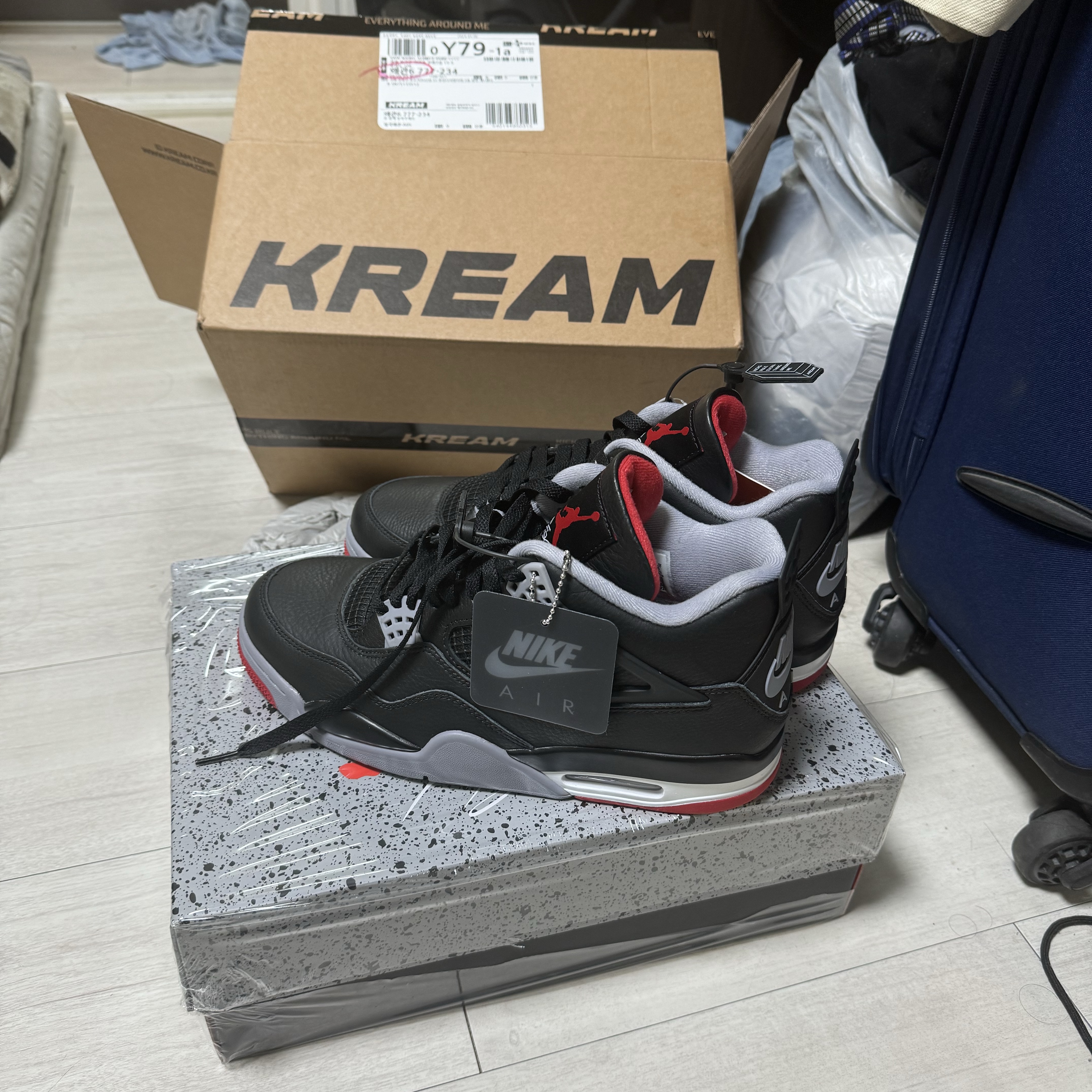 Jordan 4 Retro Bred Reimagined 착용 스타일