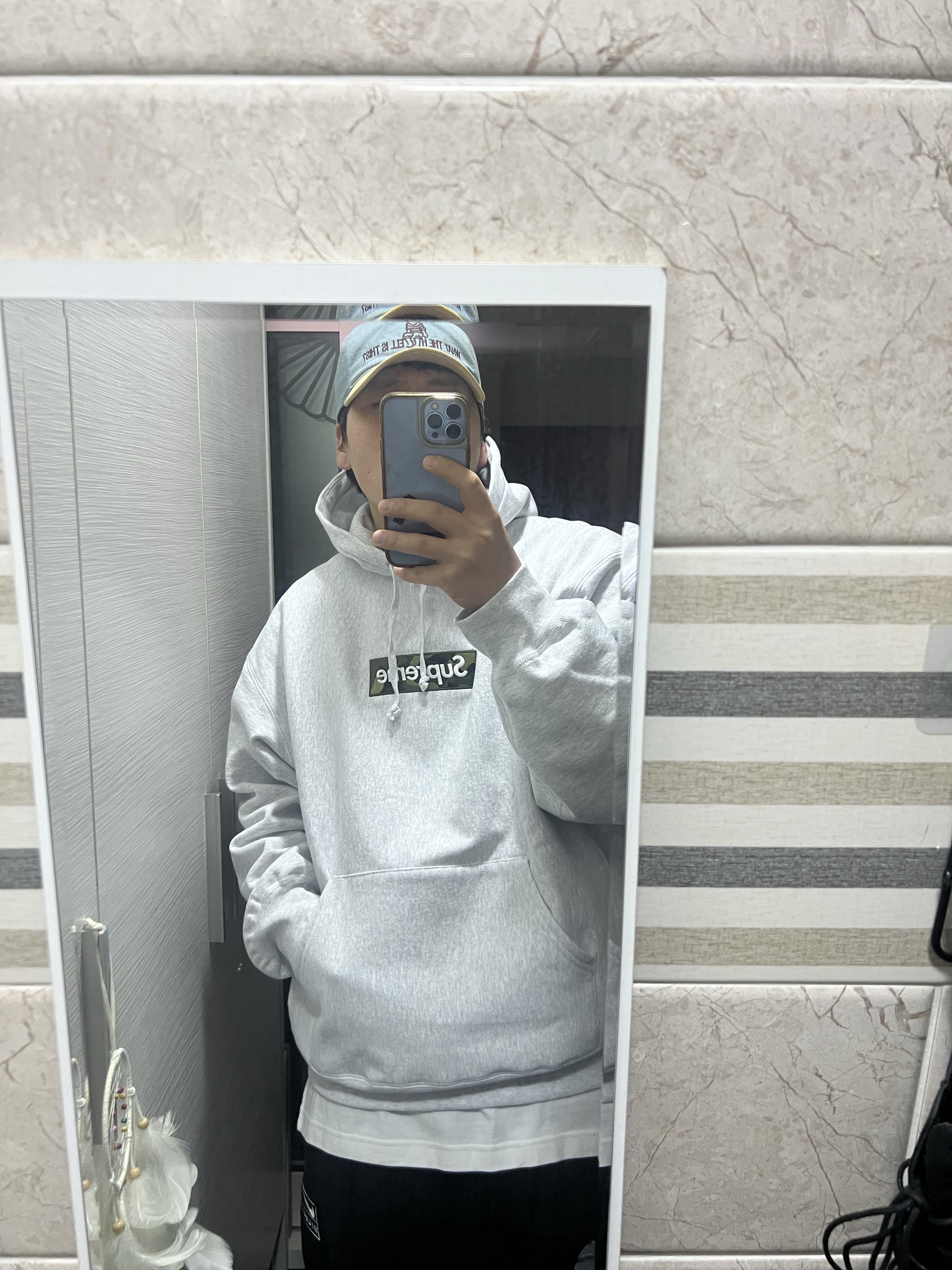 Supreme Box Logo Hooded Sweatshirt Ash Grey - 23FW 착용 스타일