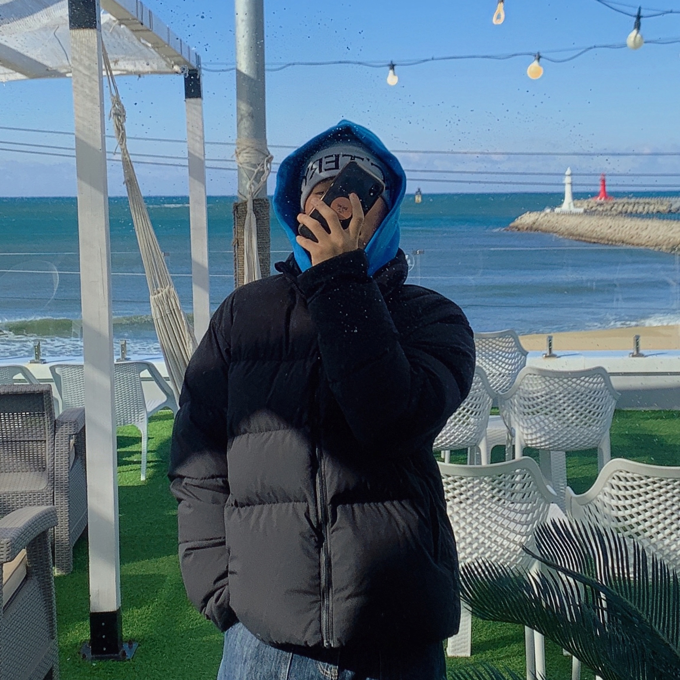 Arc'teryx Bird Word Toque Orca, Asics Gel-Venture 6 Feather Grey Black 착용 스타일 - 2