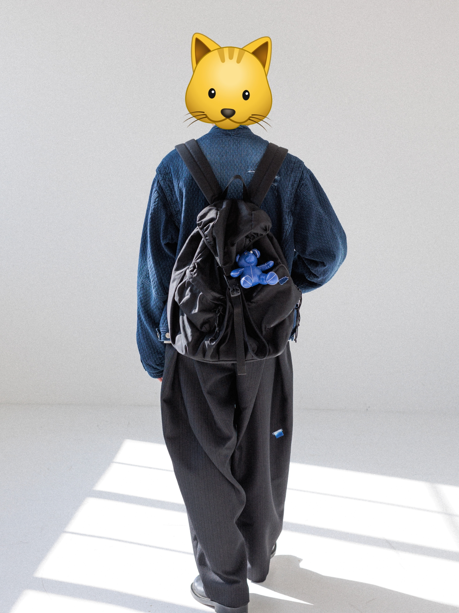 Ader Error Bailey Backpack Noir, Ader Error Addy Bear Keyring Z-Blue 착용 스타일 - 3