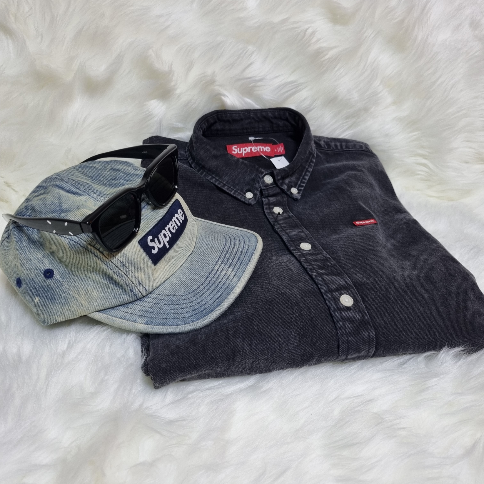 Supreme Washed Chino Twill Camp Cap Dirty Indigo - 24SS, Gentle Monster x Maison Margiela MM110 Black Black 착용 스타일