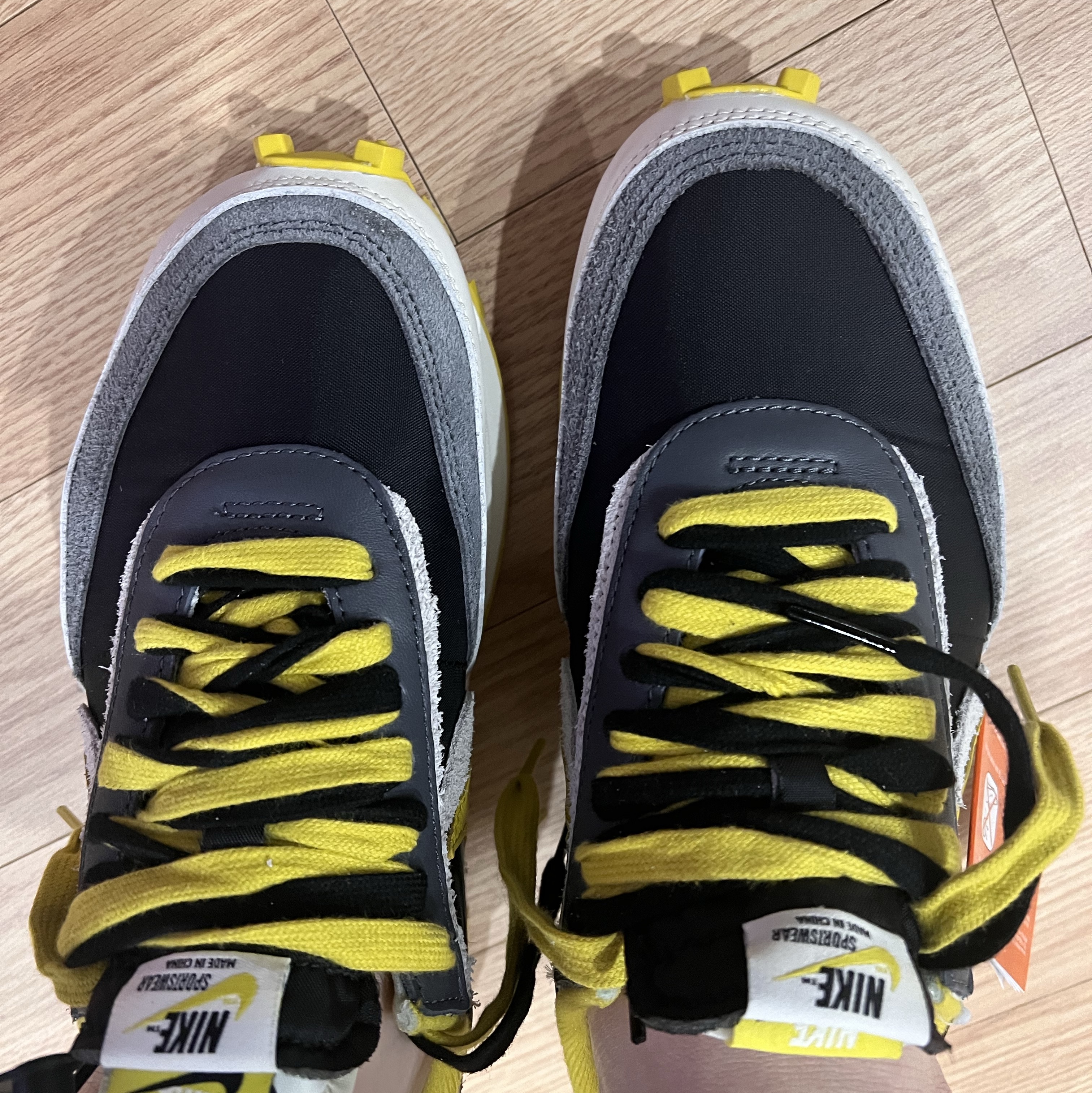 Nike x Sacai x Undercover LDWaffle Black Bright Citron 착용 스타일 - 1