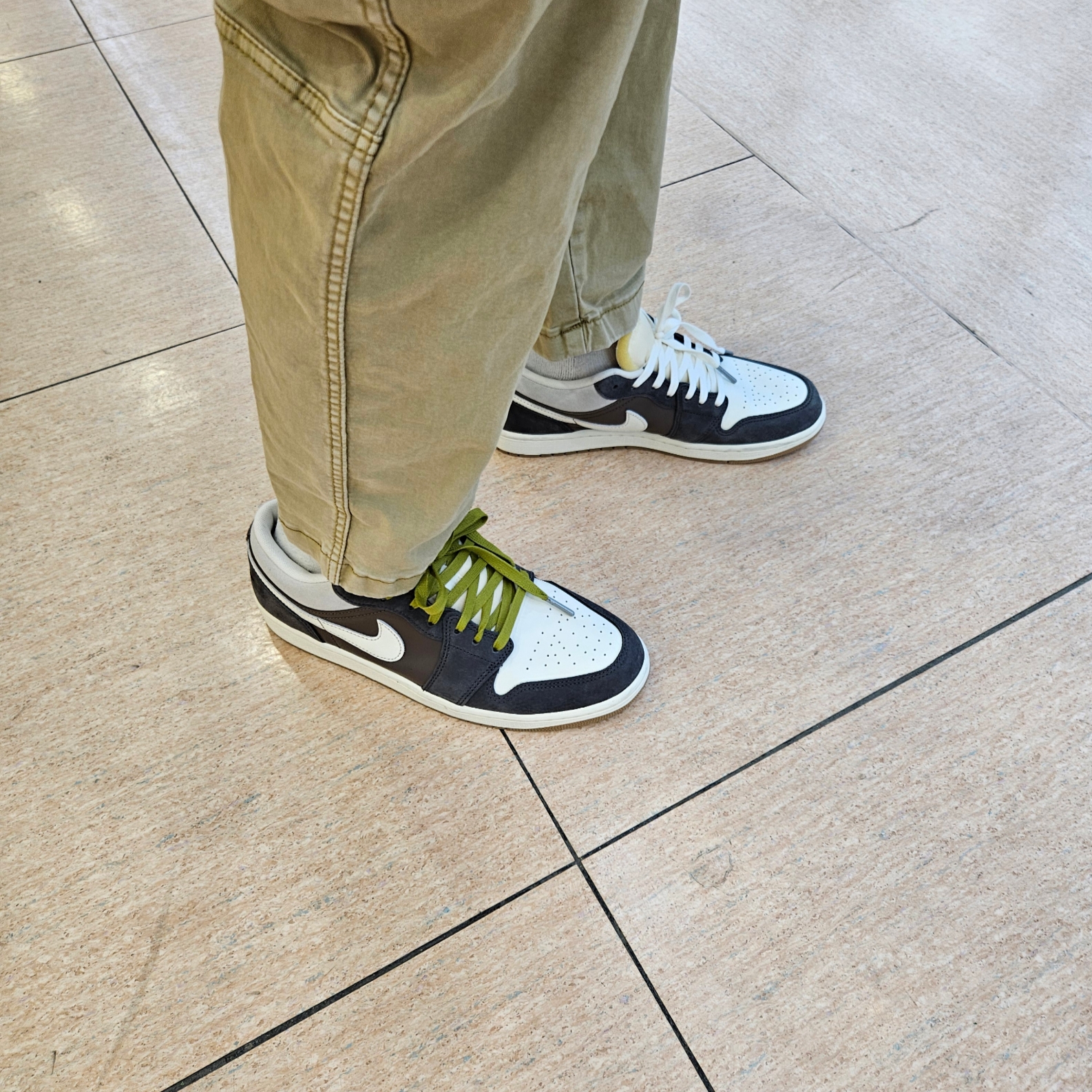 Jordan 1 Low Kkachi 착용 스타일