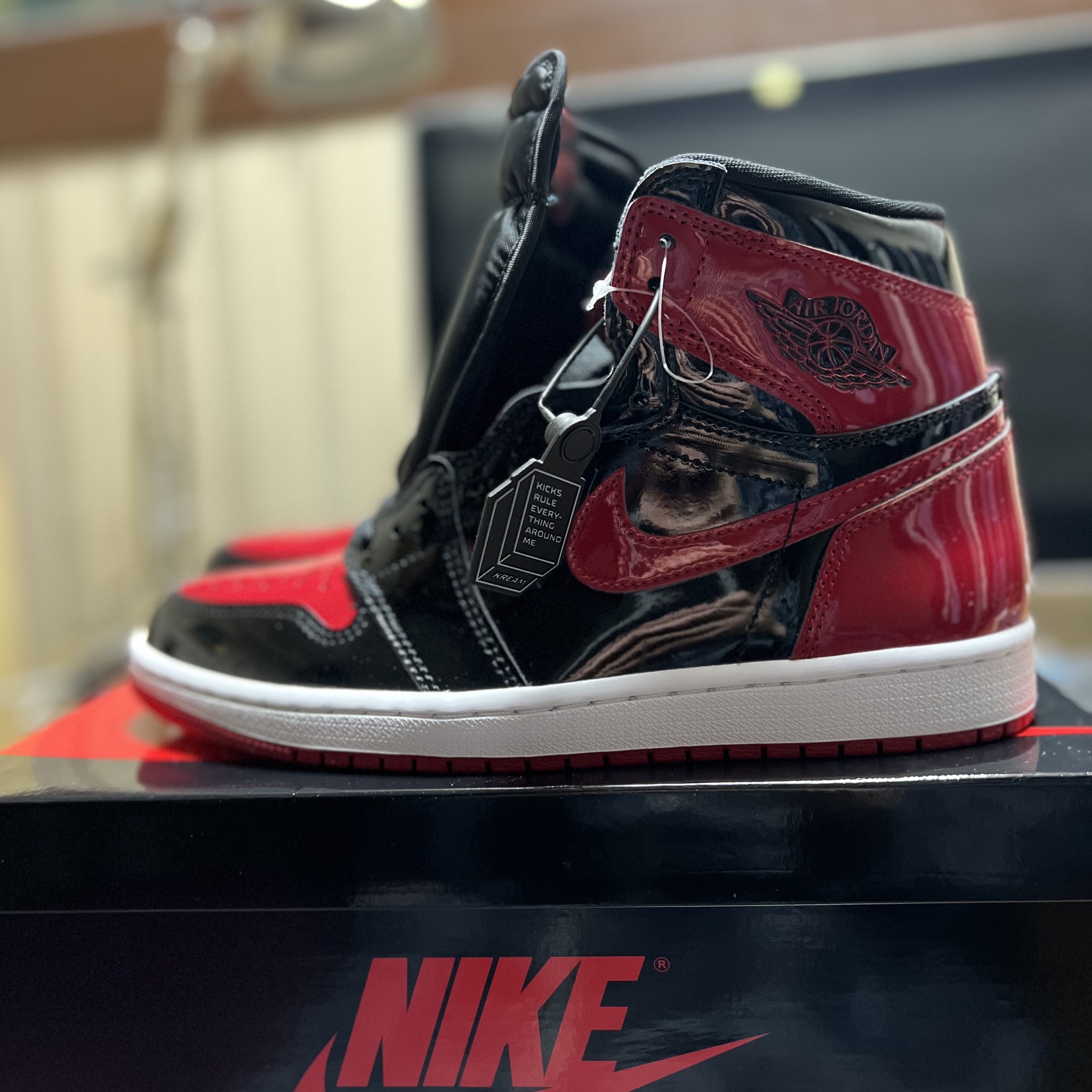Jordan 1 Retro High OG Patent Bred 착용 스타일