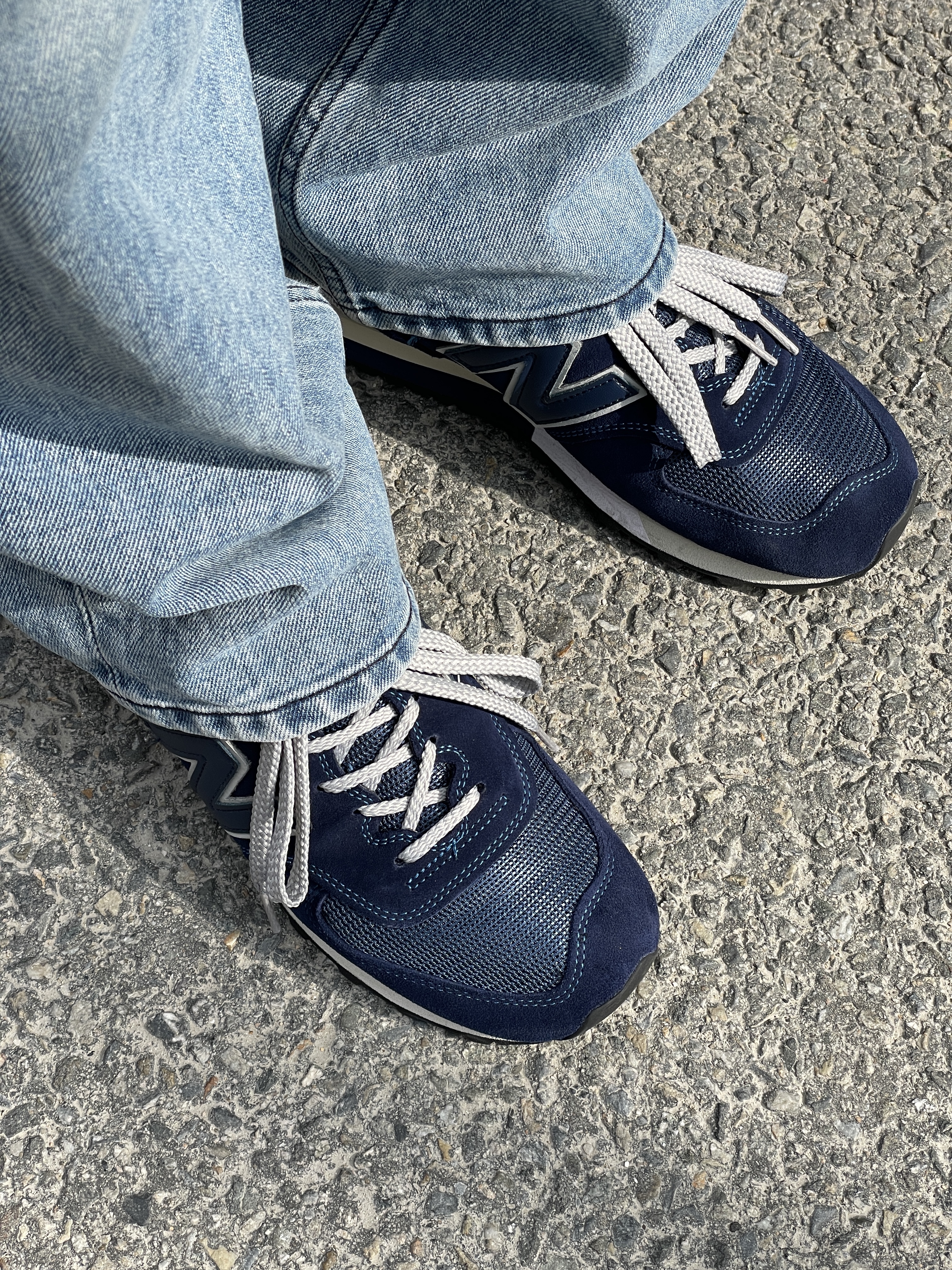 New Balance 576 Made in UK Navy 30th Anniversary 착용 스타일 - 4