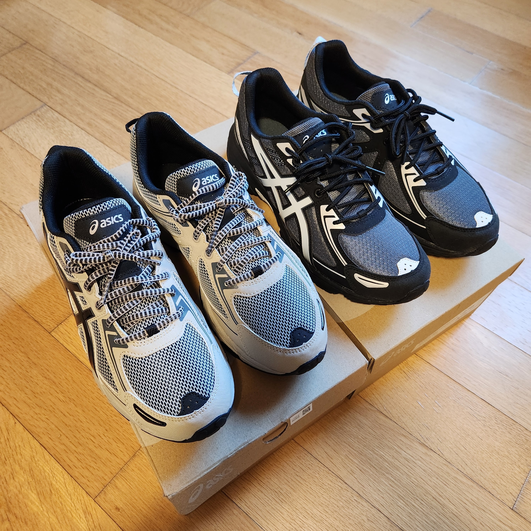 Asics Gel-Venture 6 Feather Grey Black 착용 스타일