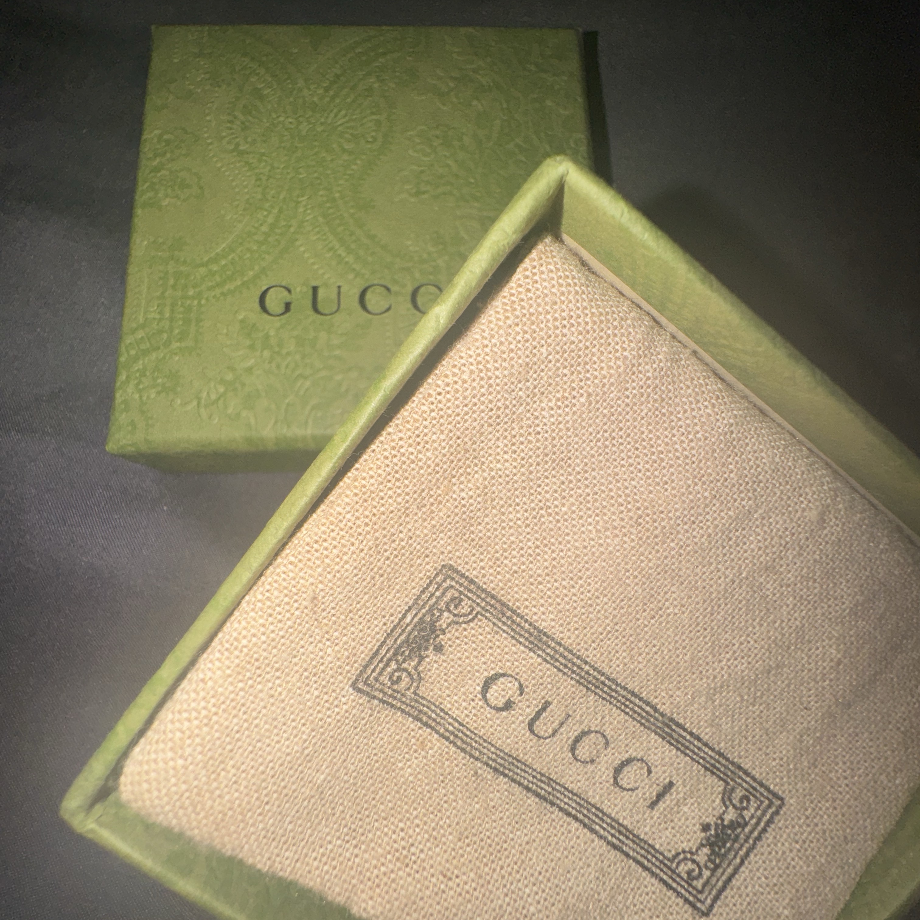 Gucci Trademark Heart Pendant Necklace Silver 착용 스타일 - 2