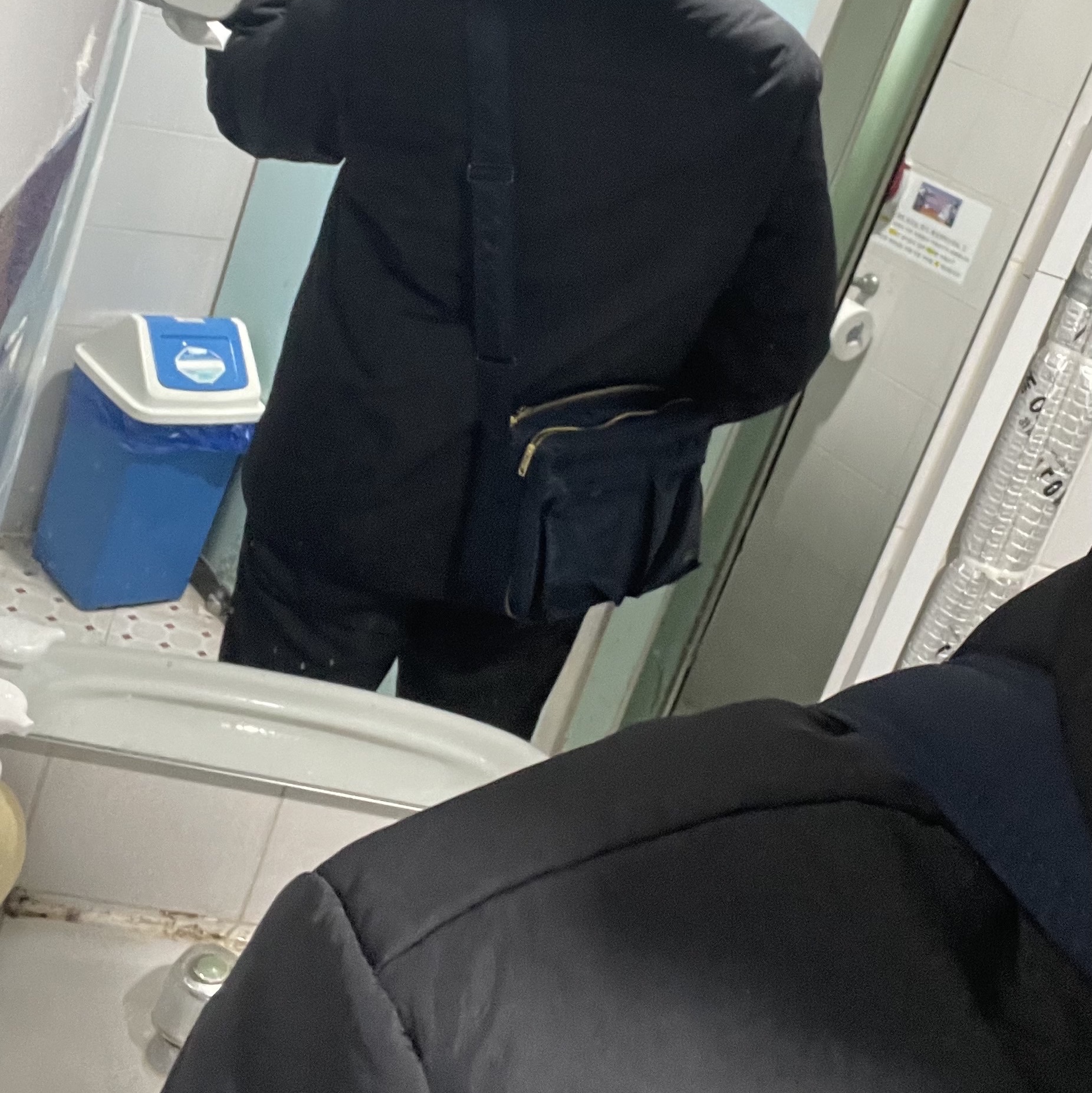 Porter Tanker Shoulder Bag L Iron Blue 착용 스타일 - 2