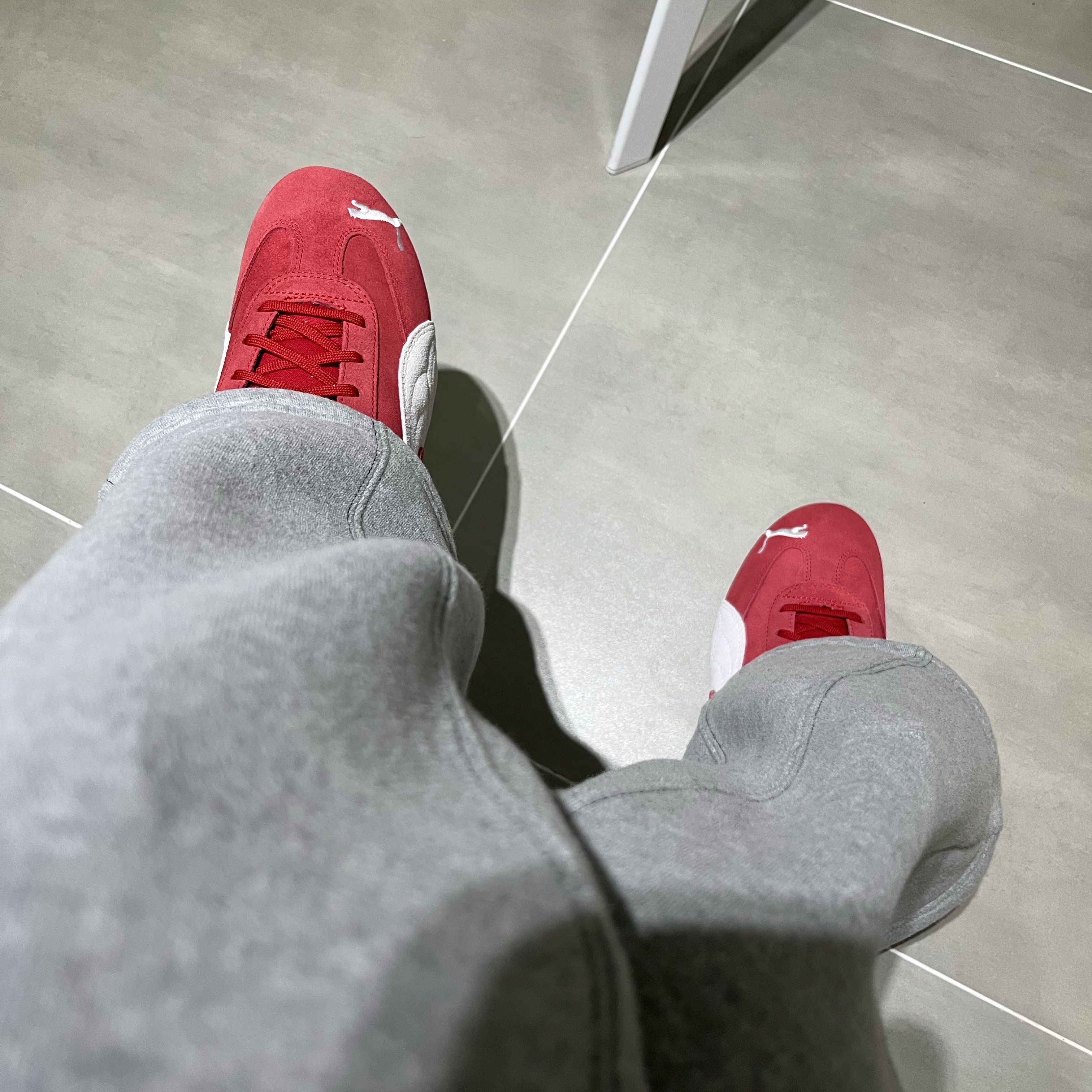 (W) Puma Speedcat LS High Risk Red White 착용 스타일 - 2