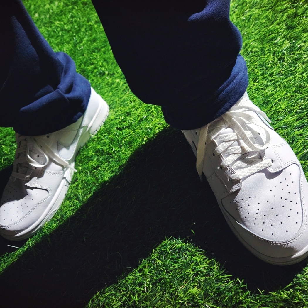 Nike Dunk Low Retro White Pure Platinum 착용 스타일 - 4