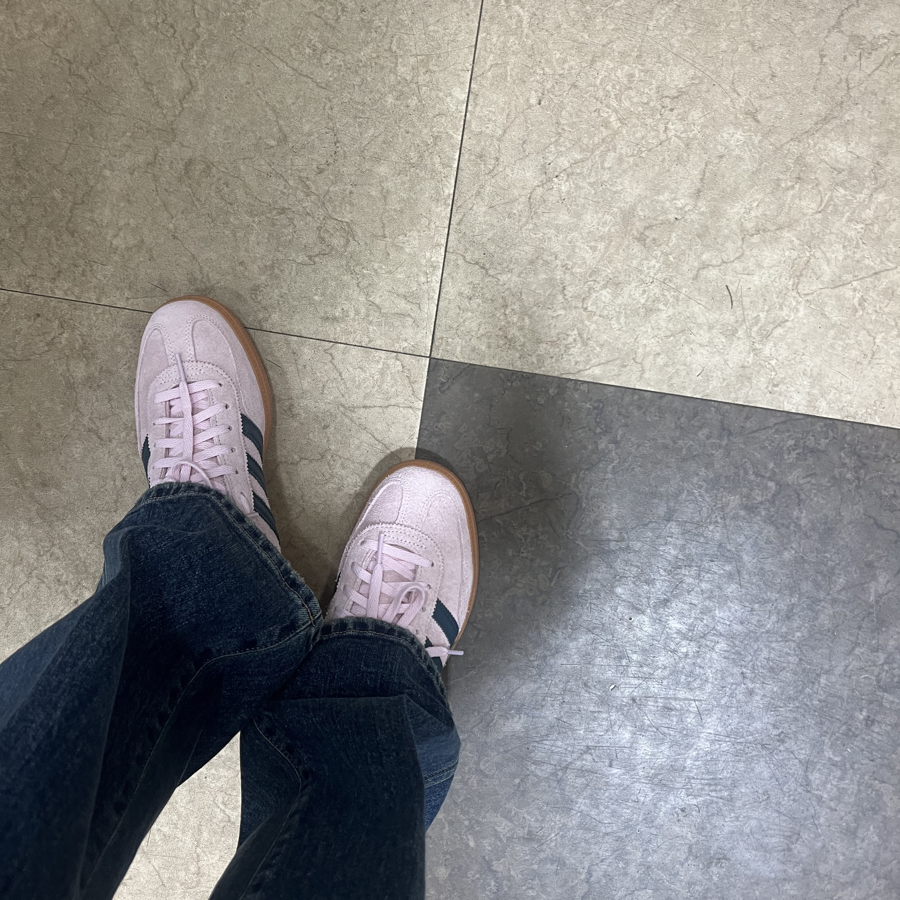 (W) Adidas Spezial Handball Clear Pink 착용 스타일