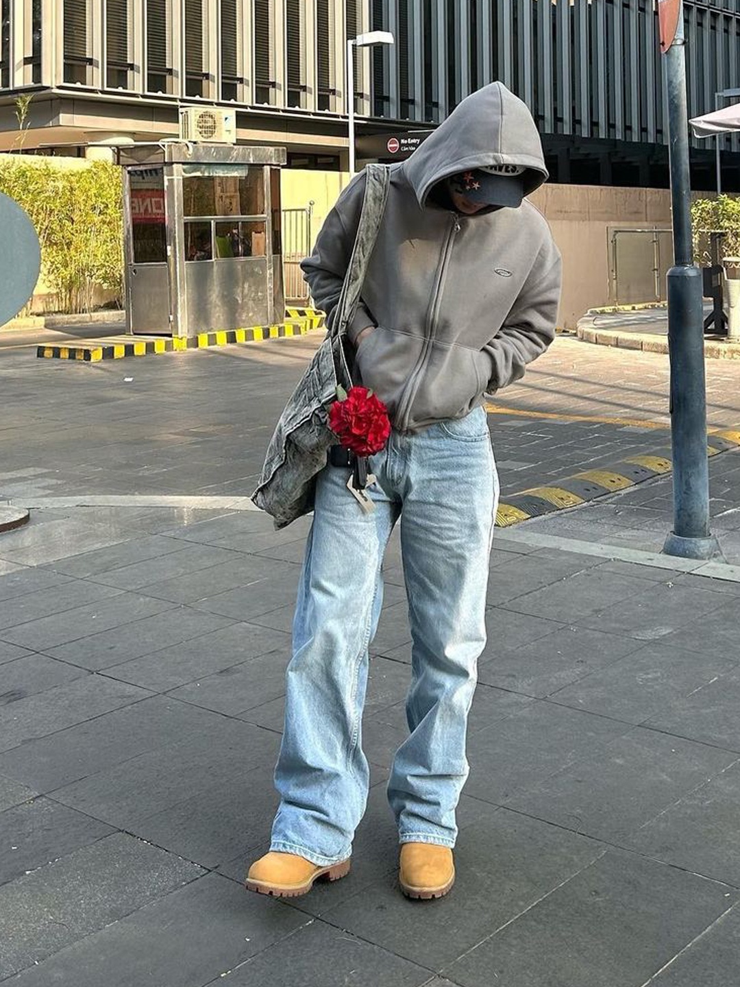 Acne Studios Regular Fit Jeans 1996 Light Blue, Stussy Denim Double Knee Pants Stone Wash 착용 스타일 - 2