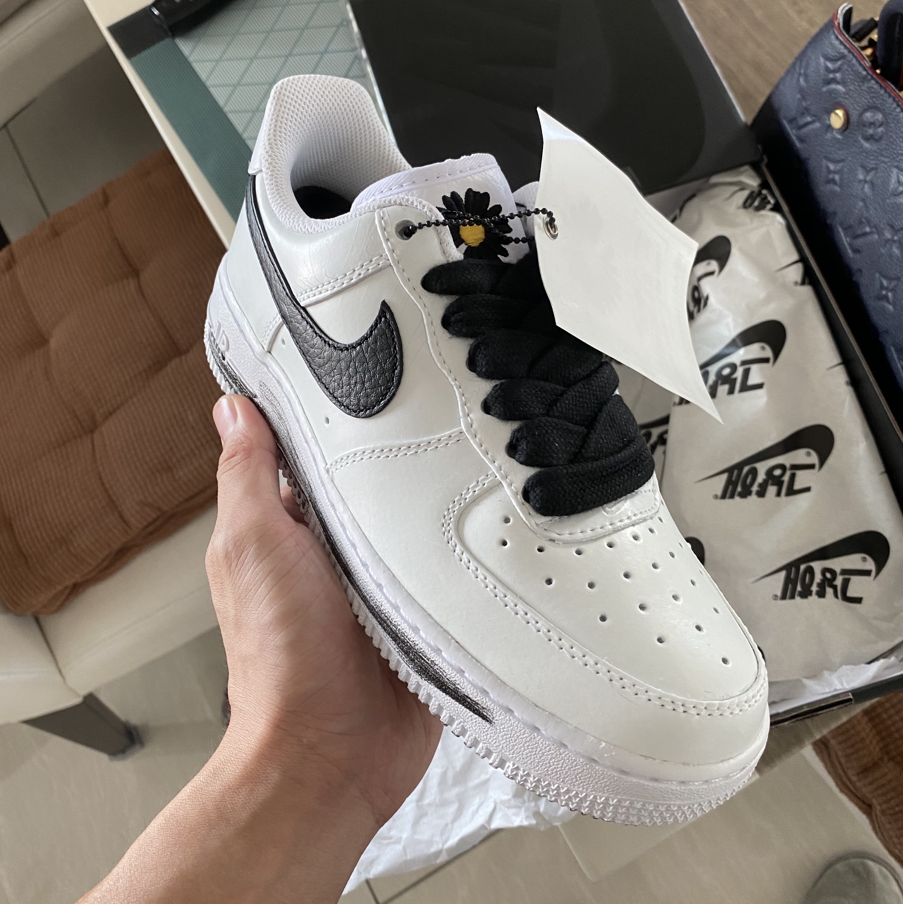 Nike x Peaceminusone Air Force 1 Low Para-Noise 2.0 착용 스타일