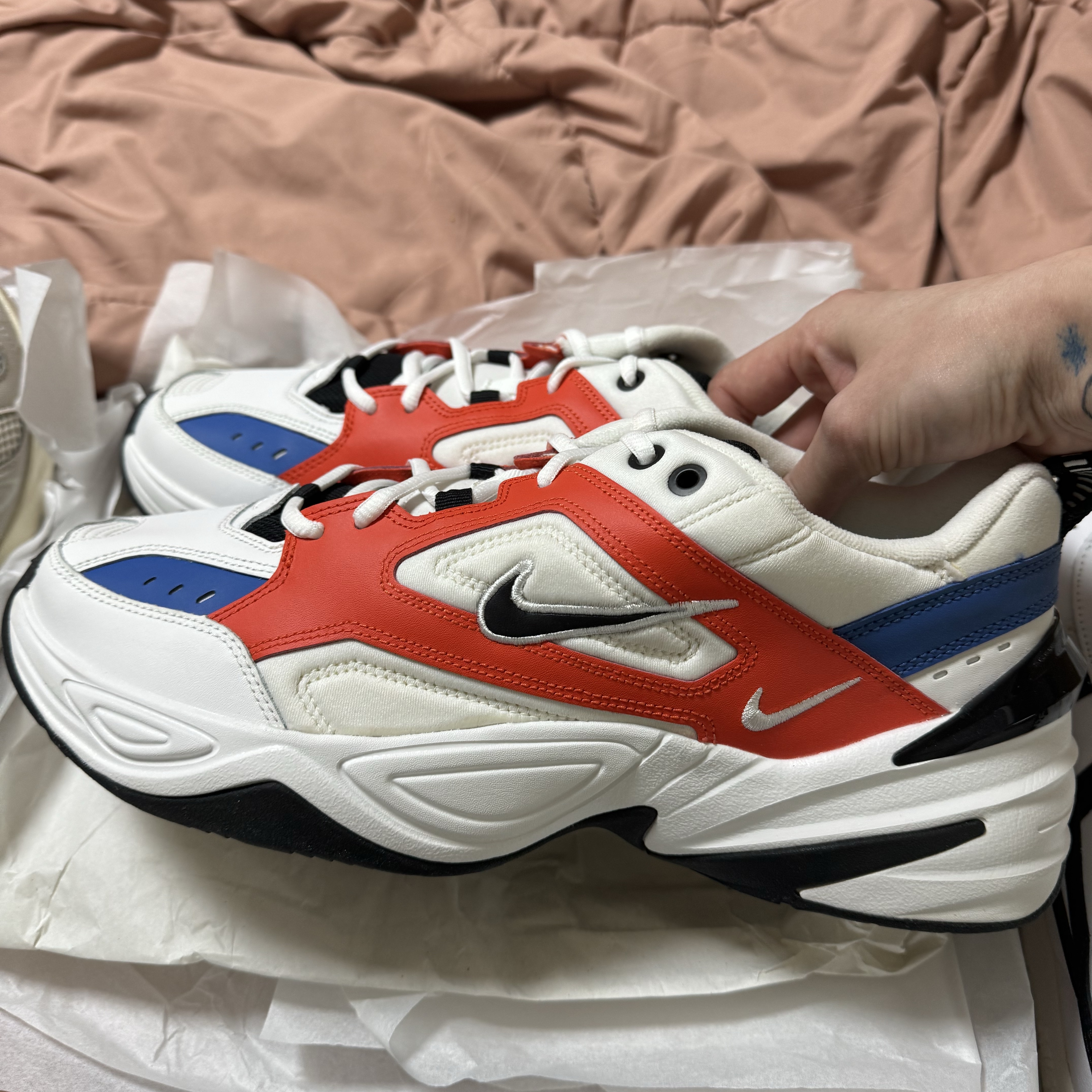 Nike M2K Tekno White Black Orange 착용 스타일