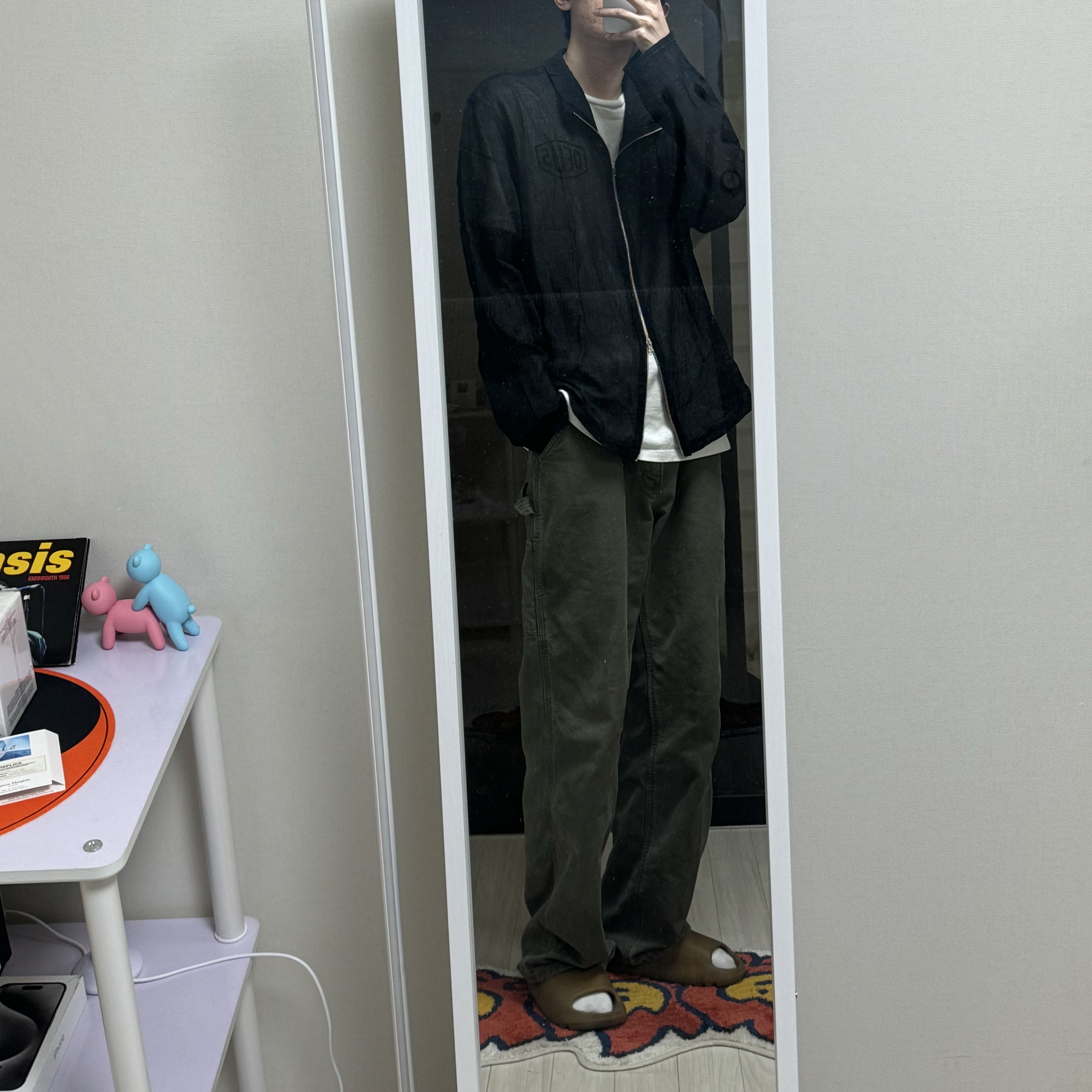 Our Legacy Shrunken Full zip Polo Rayon Plait Black 착용 스타일 - 2