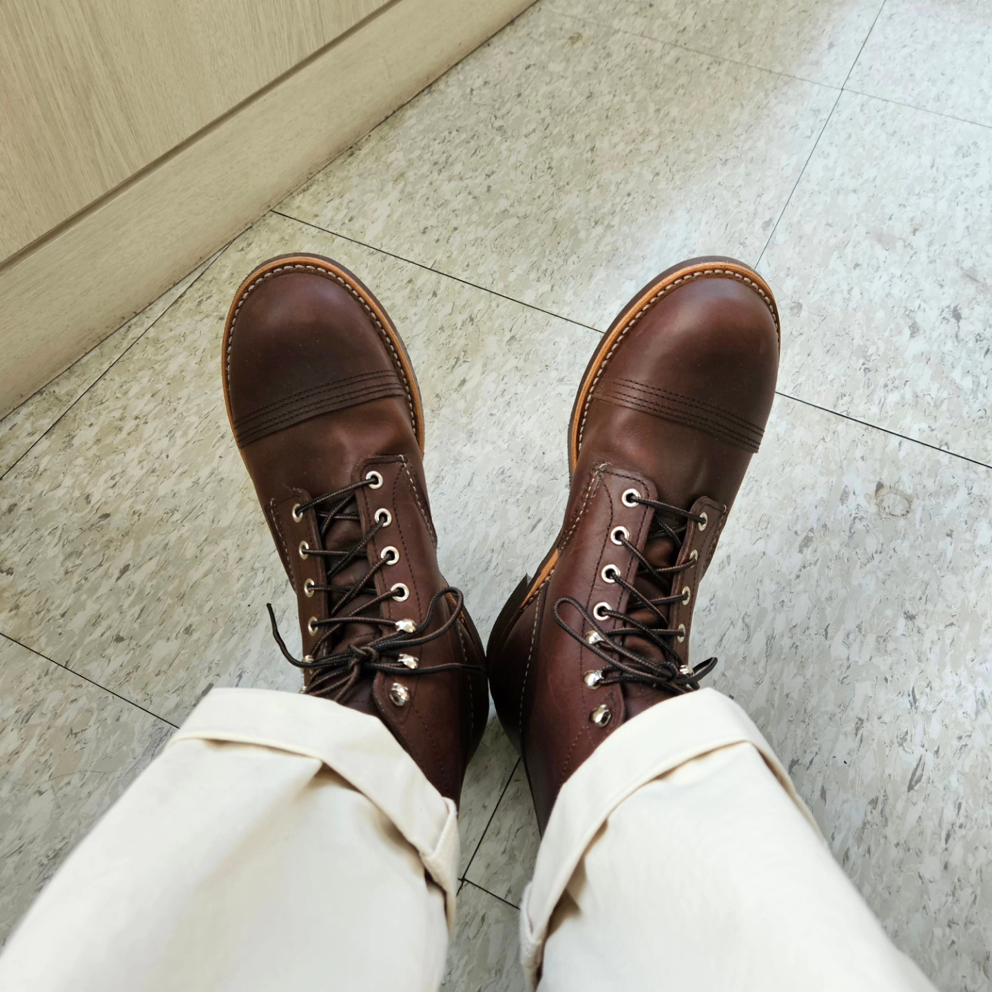 Uniqlo x Engineered Garments Pufftech Short Blouson Navy, Red Wing Iron Ranger 8111 Amber Harness - D 착용 스타일 - 4
