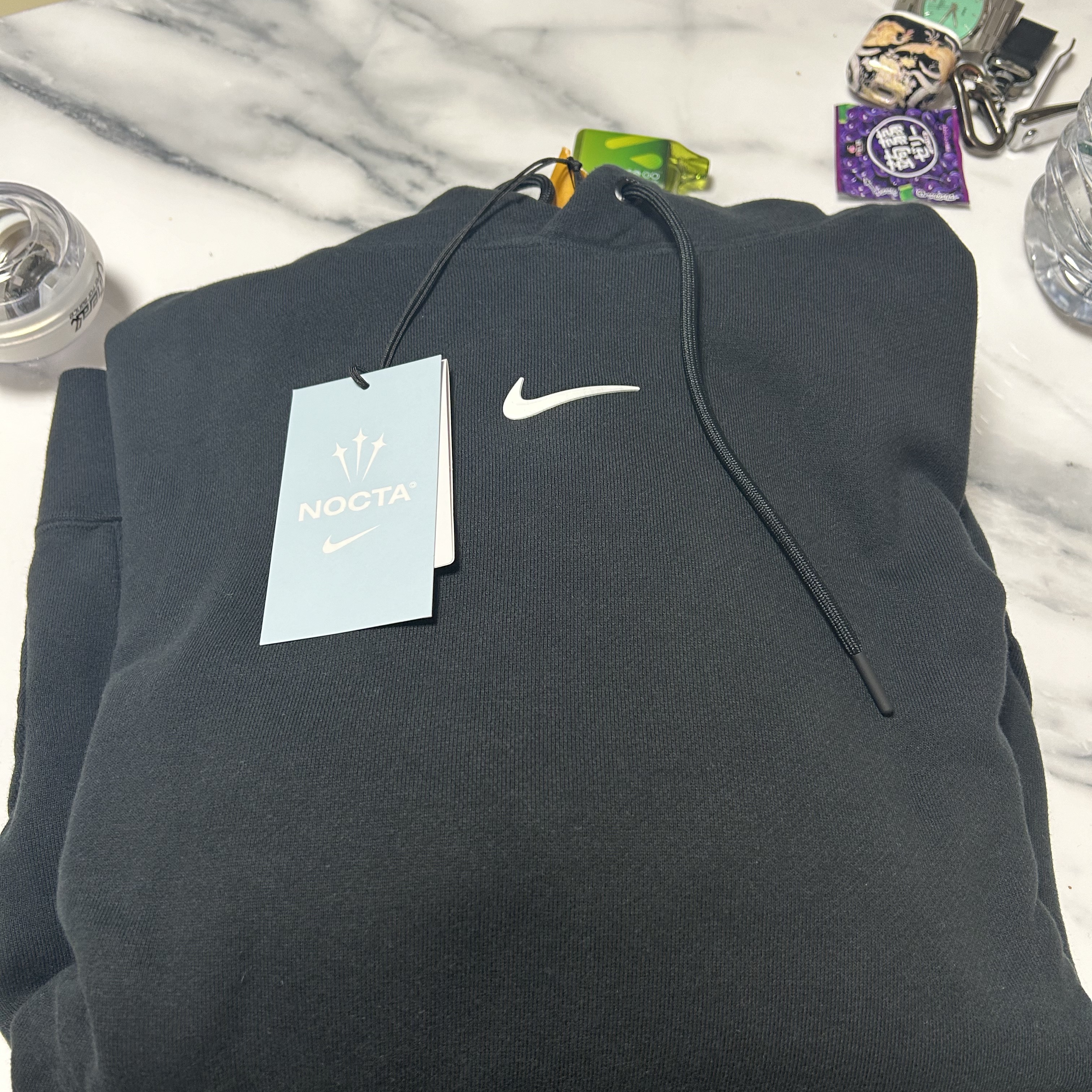 Nike x Drake Nocta Fleece Hoodie Black (FN7659-010) 착용 스타일