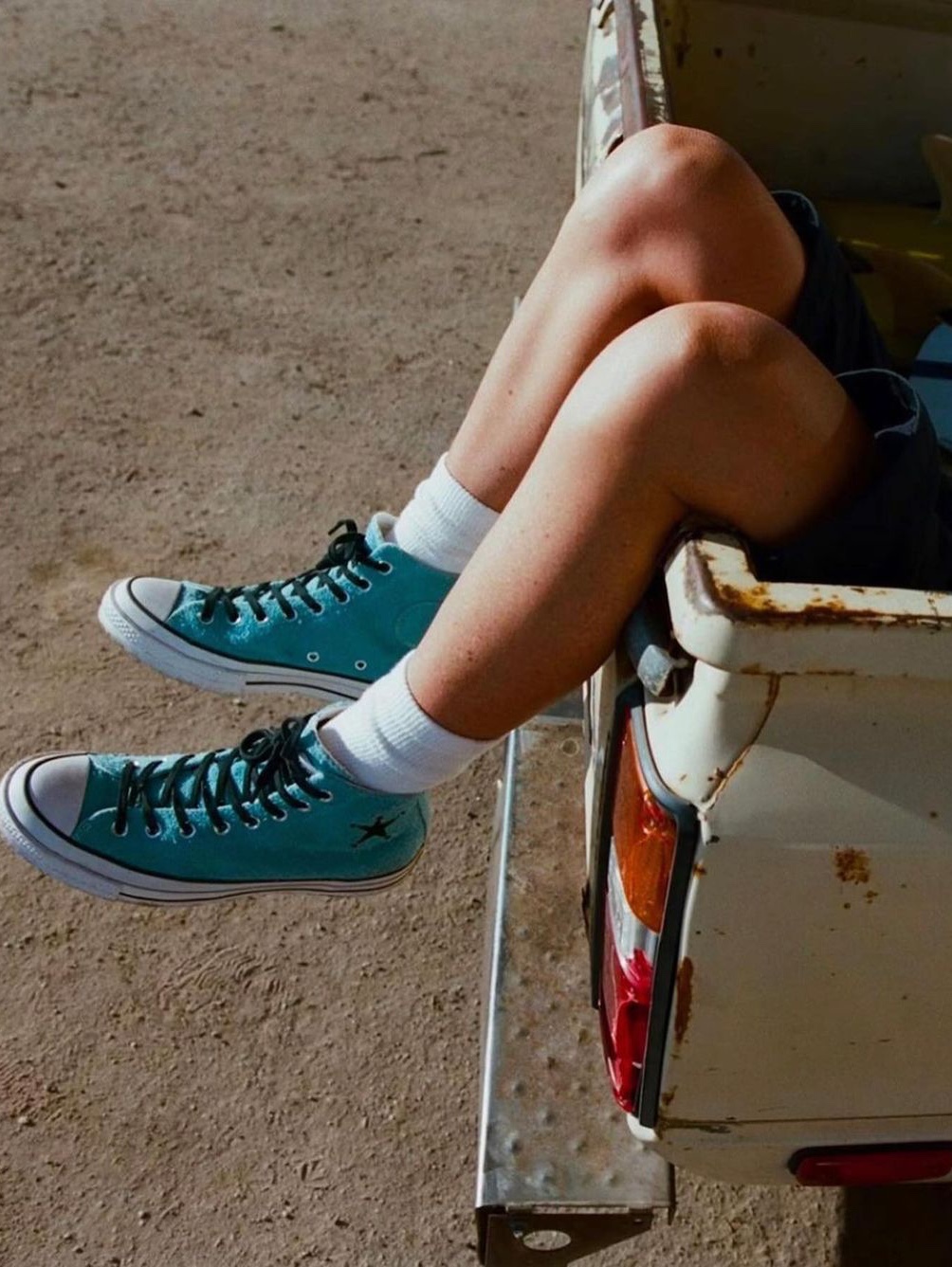Converse x Stussy Chuck 70 Ox Poppy Red, Converse x Stussy Chuck 70 Hi Sky Blue 착용 스타일 - 8