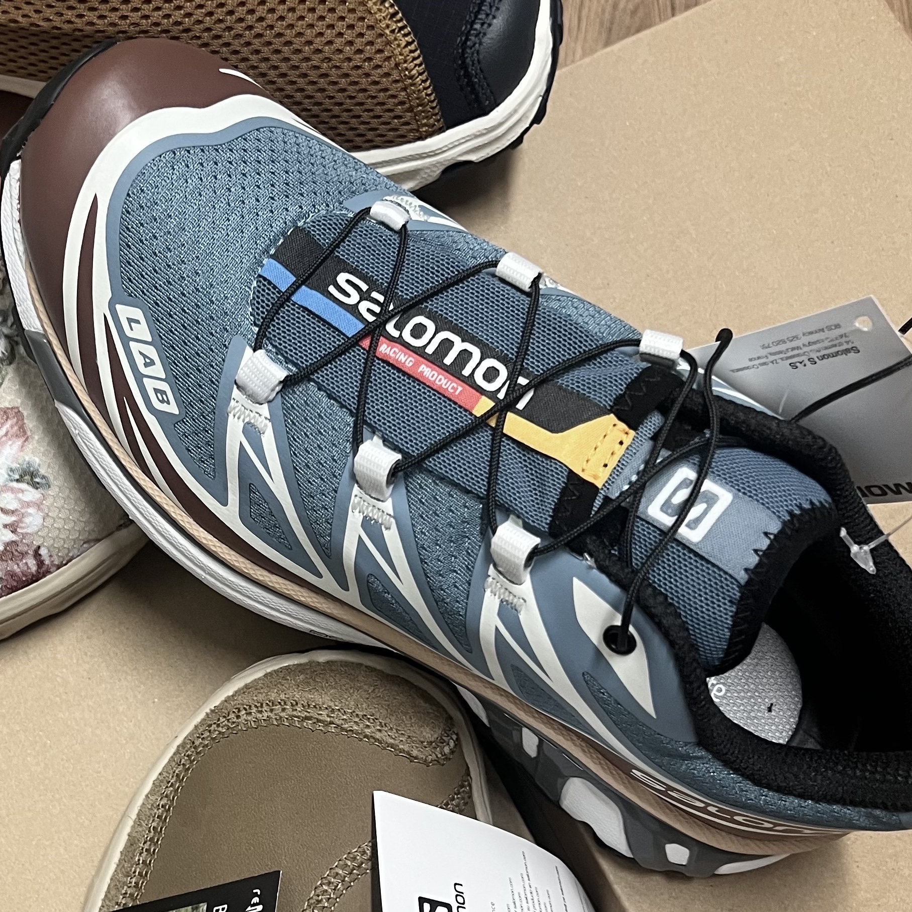 Salomon XT-6 Aegean Blue Tortoise Shell, Opening Project Identity Hoodie Cobalt Blue 착용 스타일 - 5