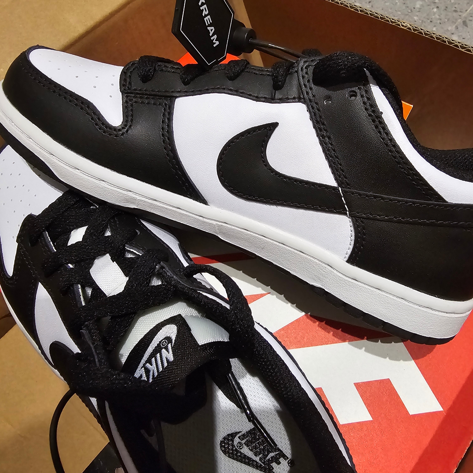 (PS) Nike Dunk Low Black 착용 스타일 - 1