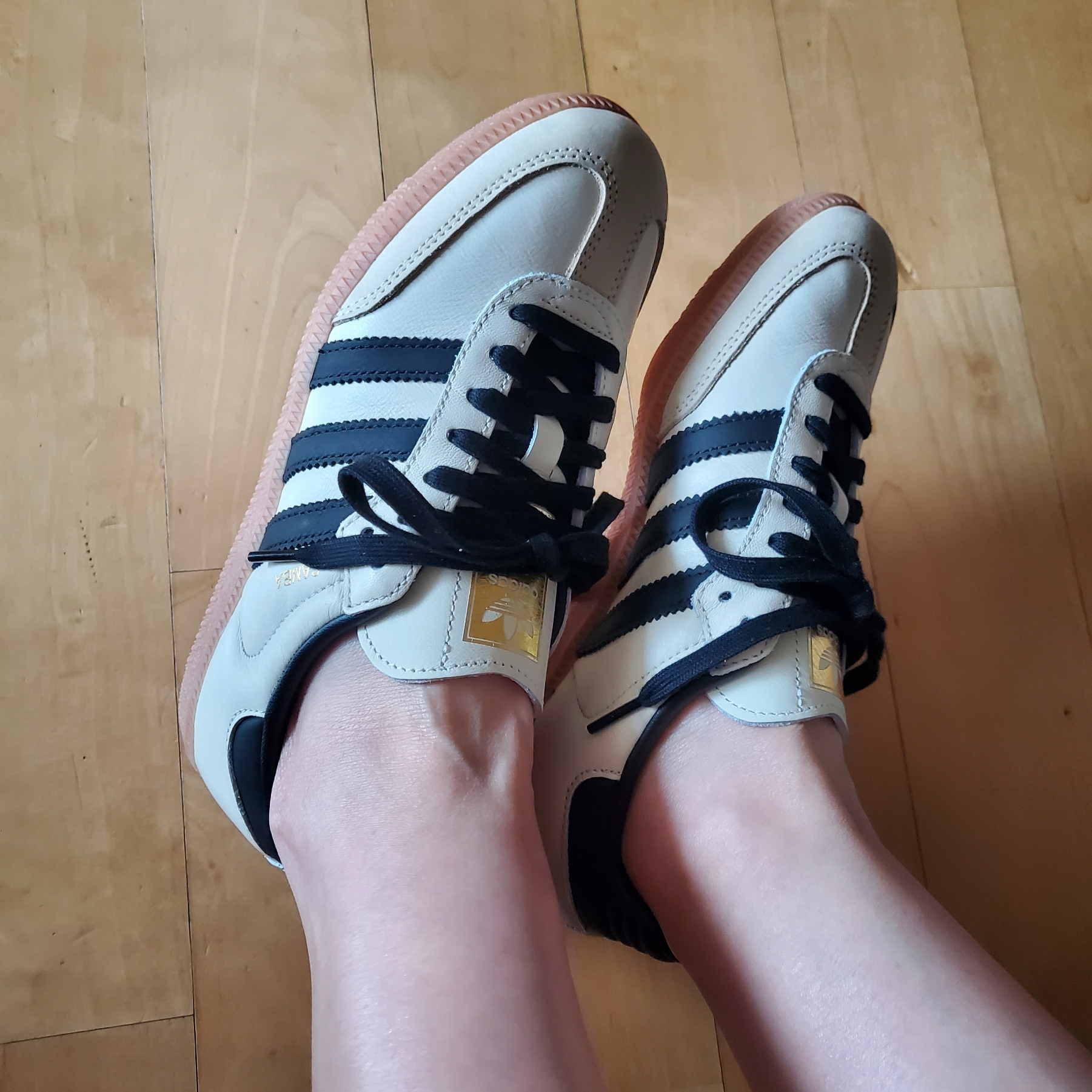 (W) Adidas Samba OG Cream White Core Black 착용 스타일 - 2