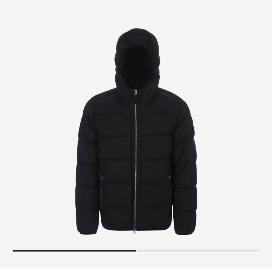 Stone Island 43728 Seamless Tunnel Nylon Down-TC Jacket Black - 23FW 착용 스타일