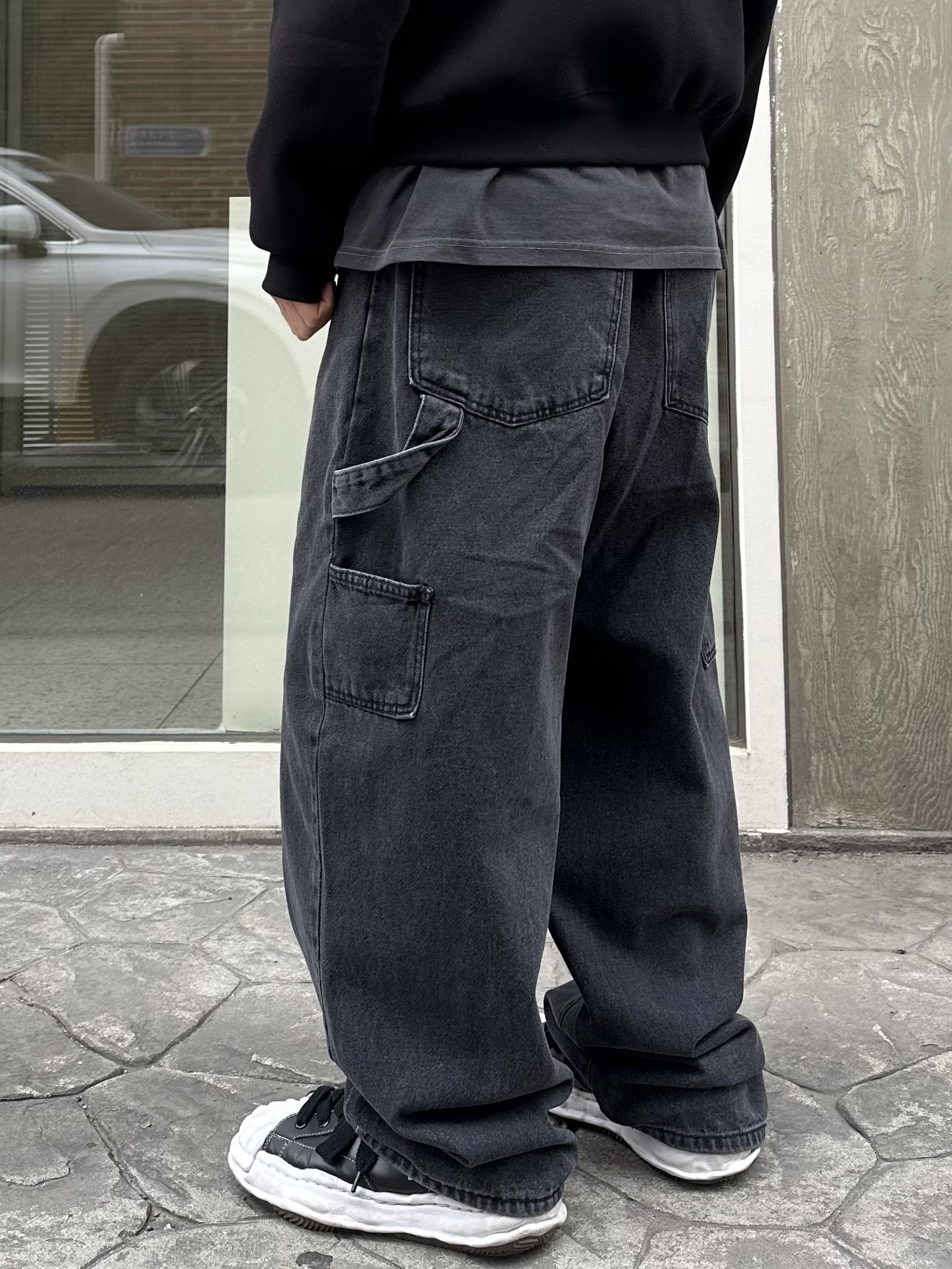 Maison Mihara Yasuhiro Blakey OG Sole Canvas Low-top Sneakers Black White, Maison Mihara Yasuhiro Blakey OG Sole OH Canvas Low-top Sneakers Black 착용 스타일 - 3