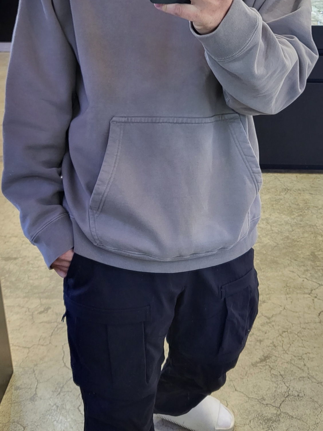 Nike NRG Solo Swoosh Fleece Hoodie Light Army - US/EU, Nike ACG Smith Summit Cargo Pants Black Anthracite - Asia 착용 스타일
