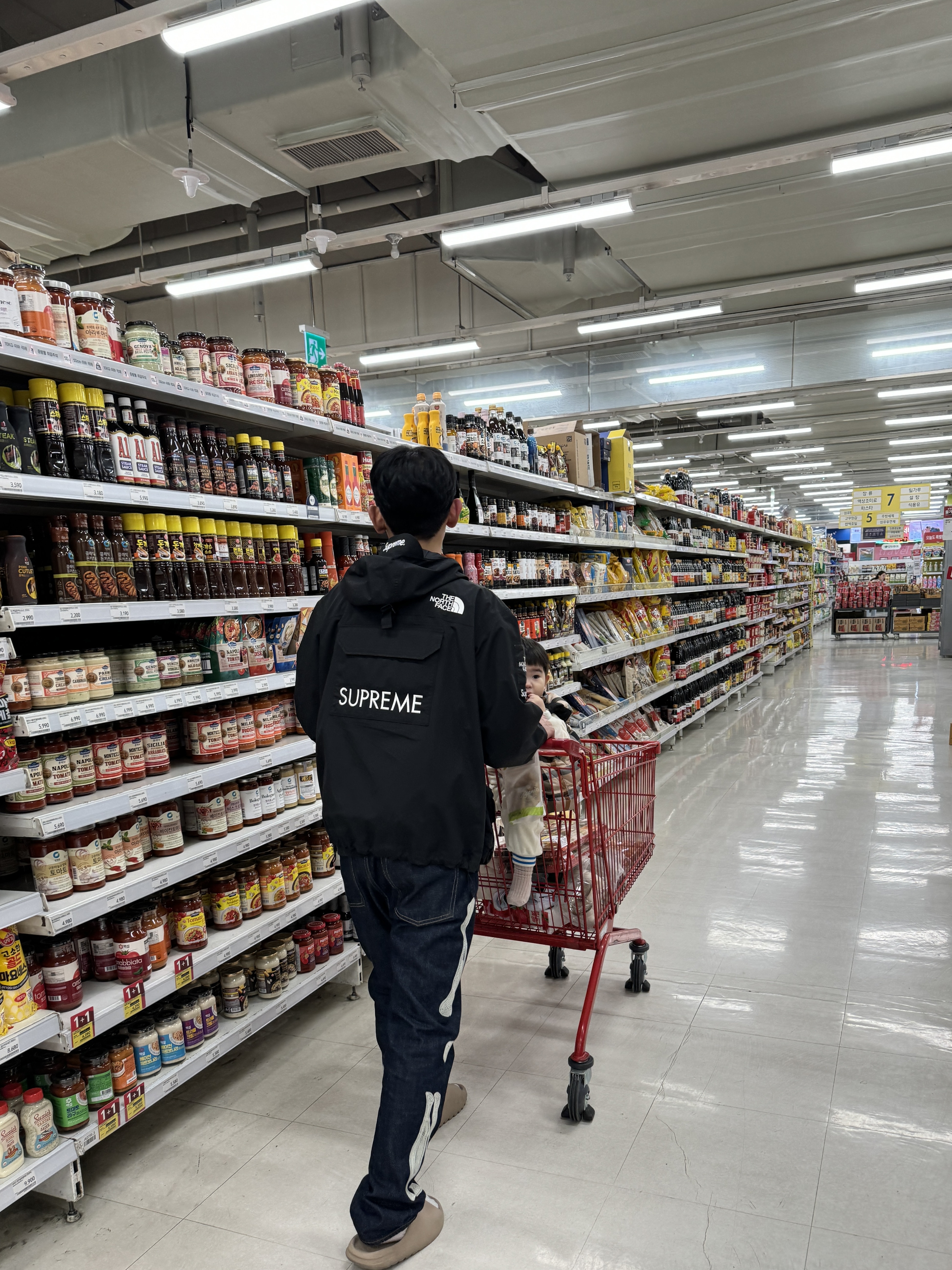 Supreme x The North Face Cargo Jacket Black - 20SS, Kapital 12.5 oz. Denim Mexican Tuxedo 5P Okagilly Pants Indigo 착용 스타일
