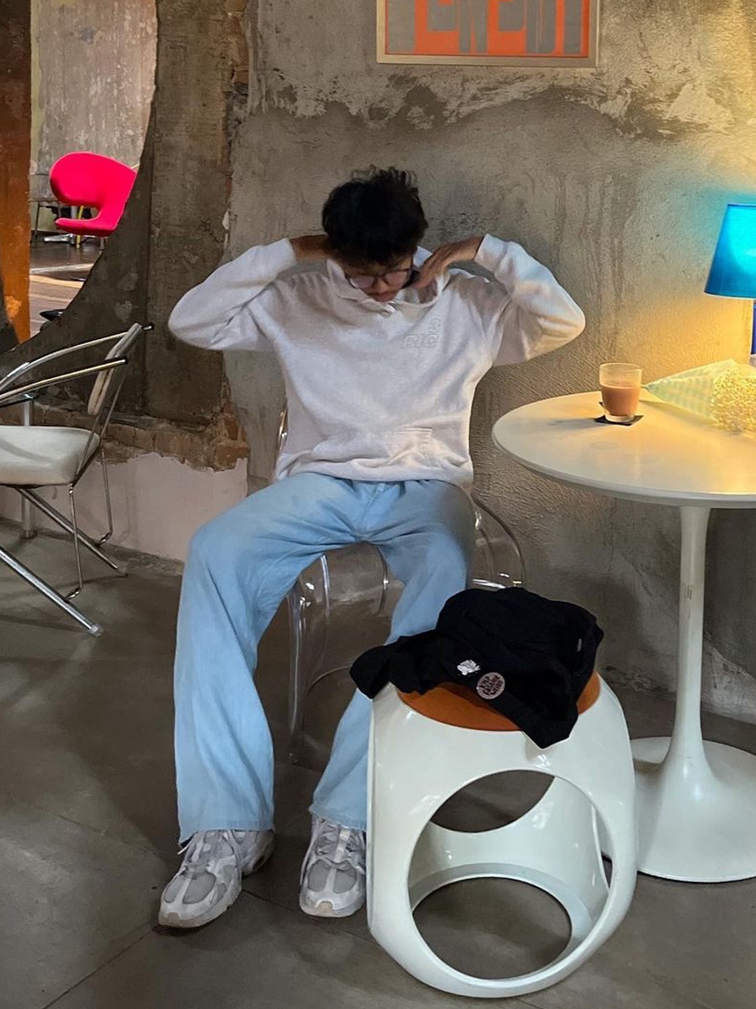 Acne Studios Regular Fit Jeans 1996 Light Blue, Stussy Denim Double Knee Pants Stone Wash 착용 스타일 - 4
