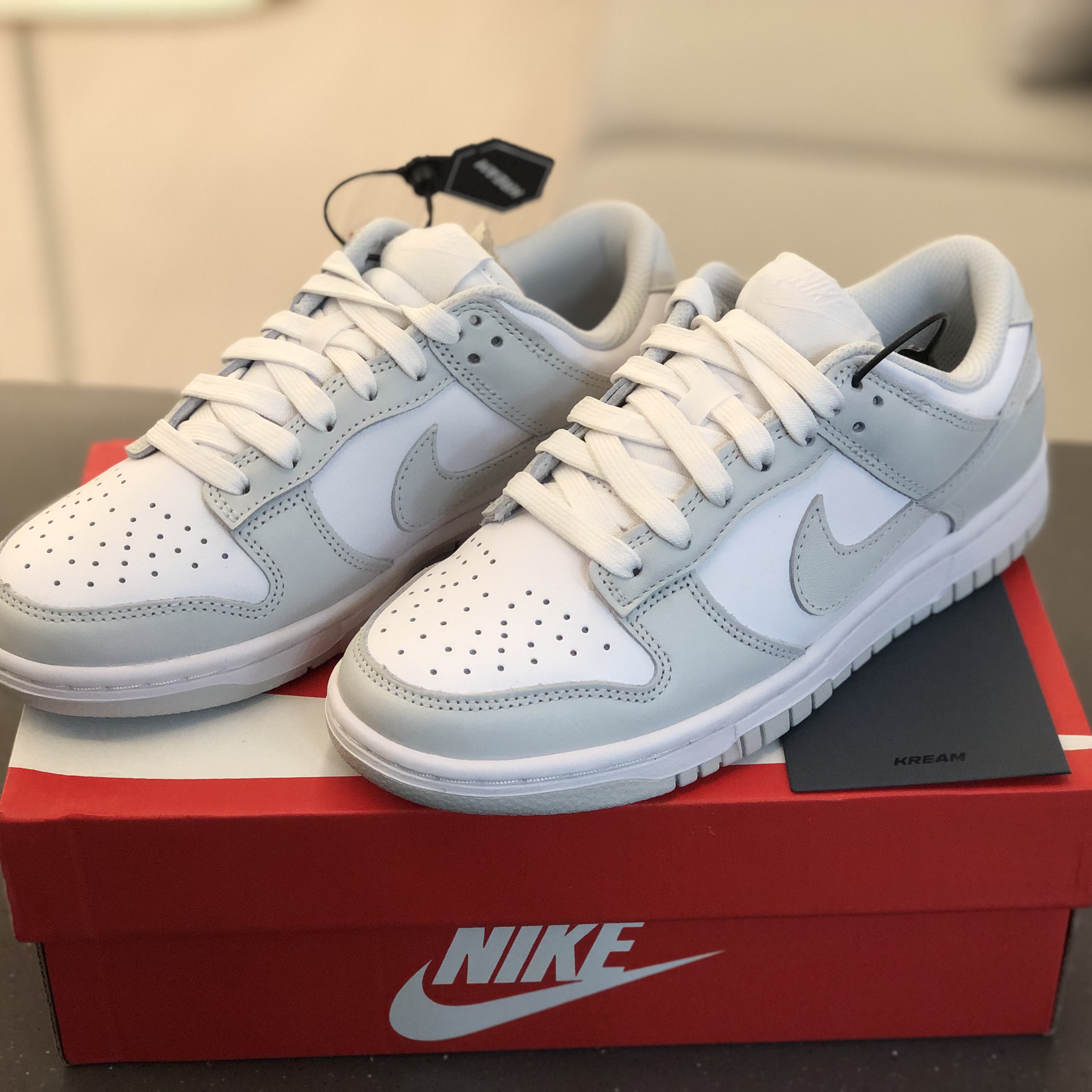 (W) Nike Dunk Low Photon Dust 착용 스타일