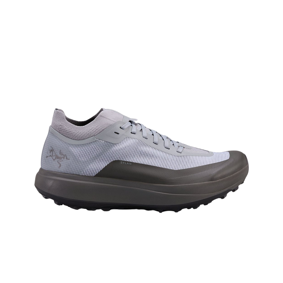 아크테릭스 실란 스모크 샤크