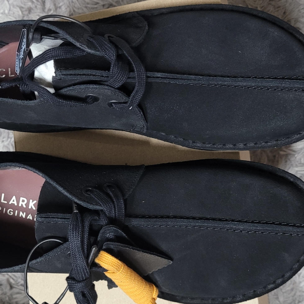 Clarks Desert Trek Black Suede 착용 스타일 - 4