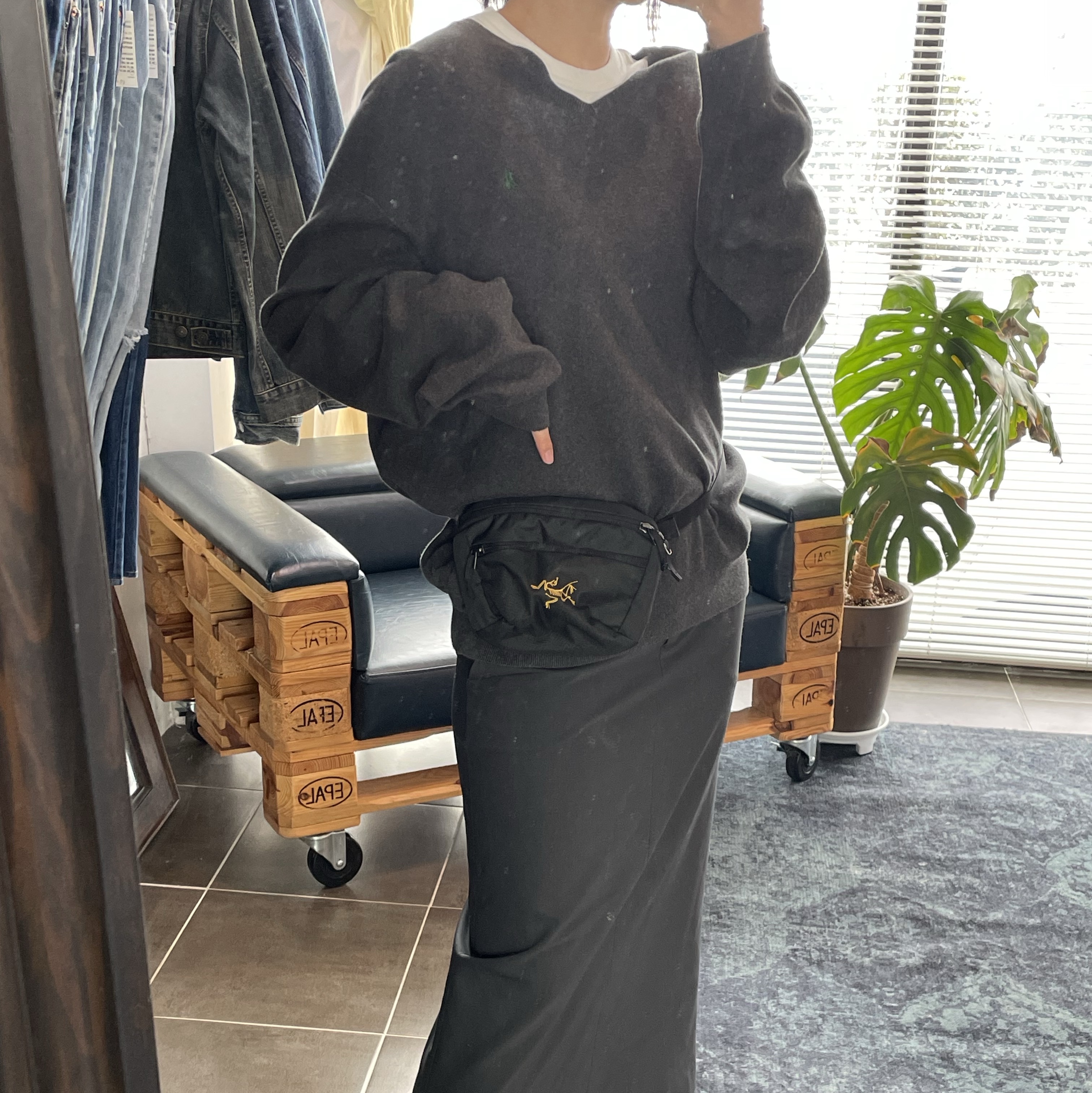 Arc'teryx Mantis 1 Waistpack Black 착용 스타일 - 1