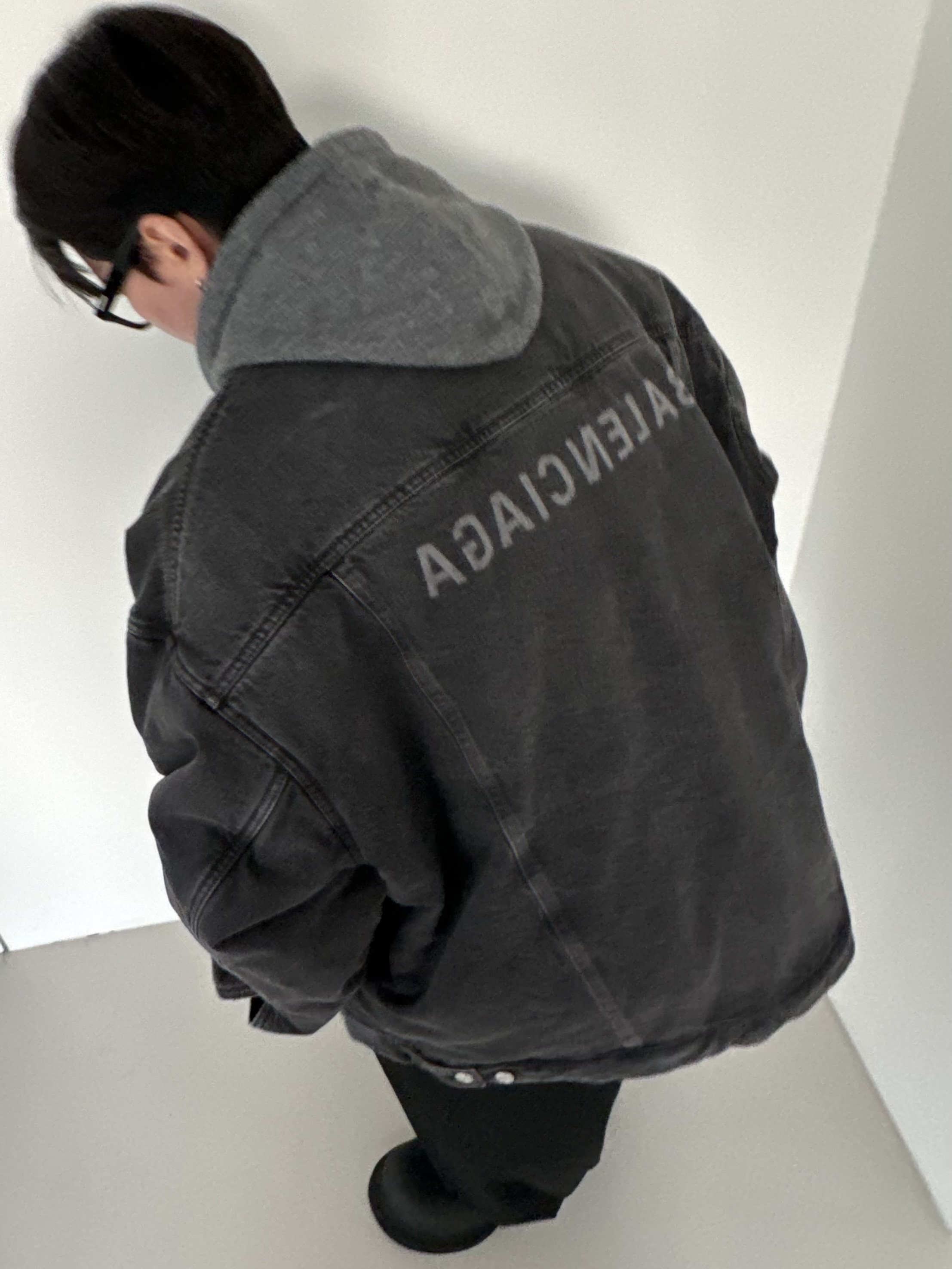 Balenciaga Steroid Derby Black, Balenciaga Mirror Padded Denim Jacket Dark Grey ์ฐฉ์ฉ ์คํ์ผ - 8
