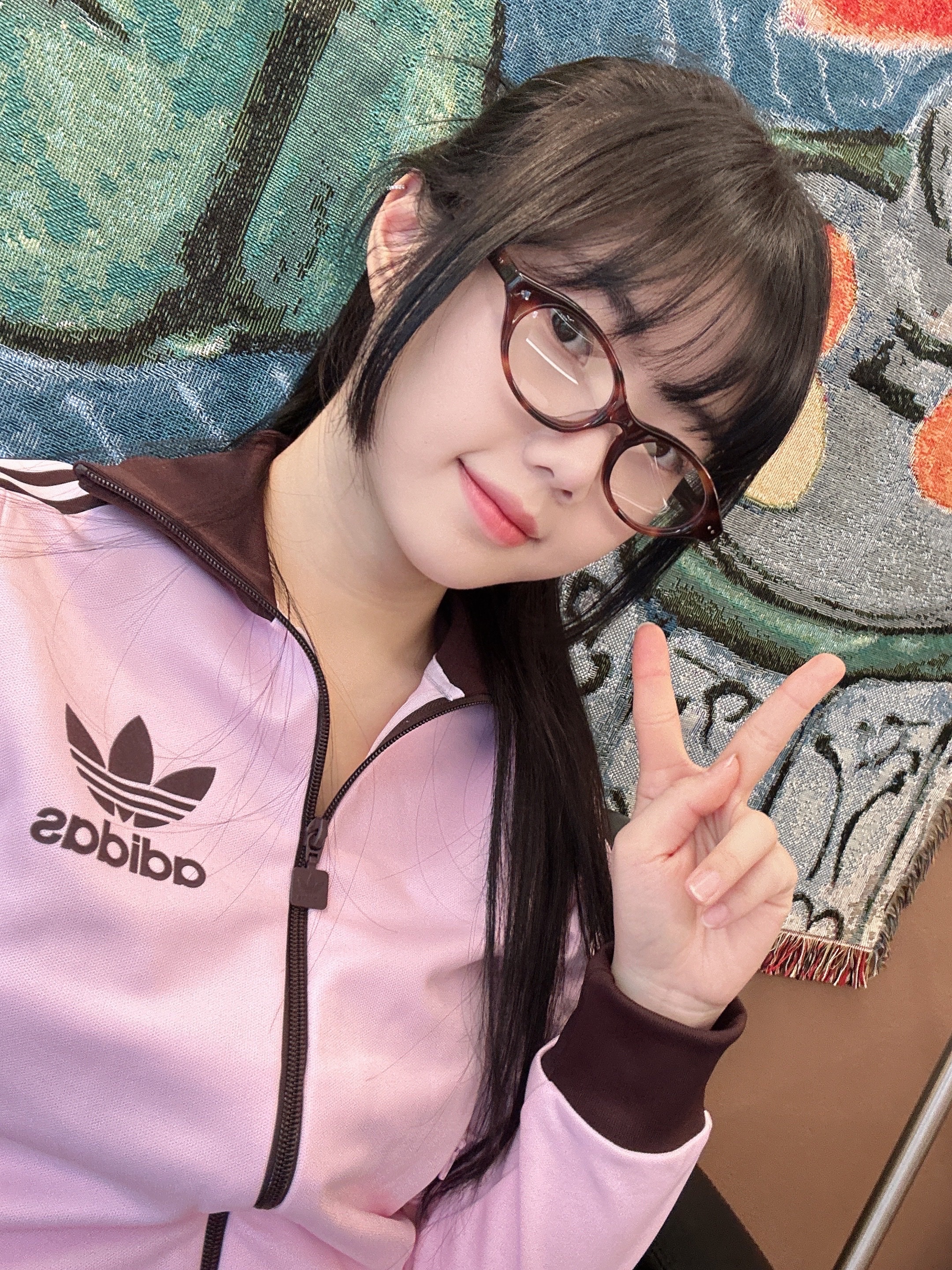 Gentle Monster x Maison Margiela MM111 Tortoiseshell Clear, (W) Adidas Originals Beckenbauer Track Jacket Clear Pink - KR Sizing 착용 스타일