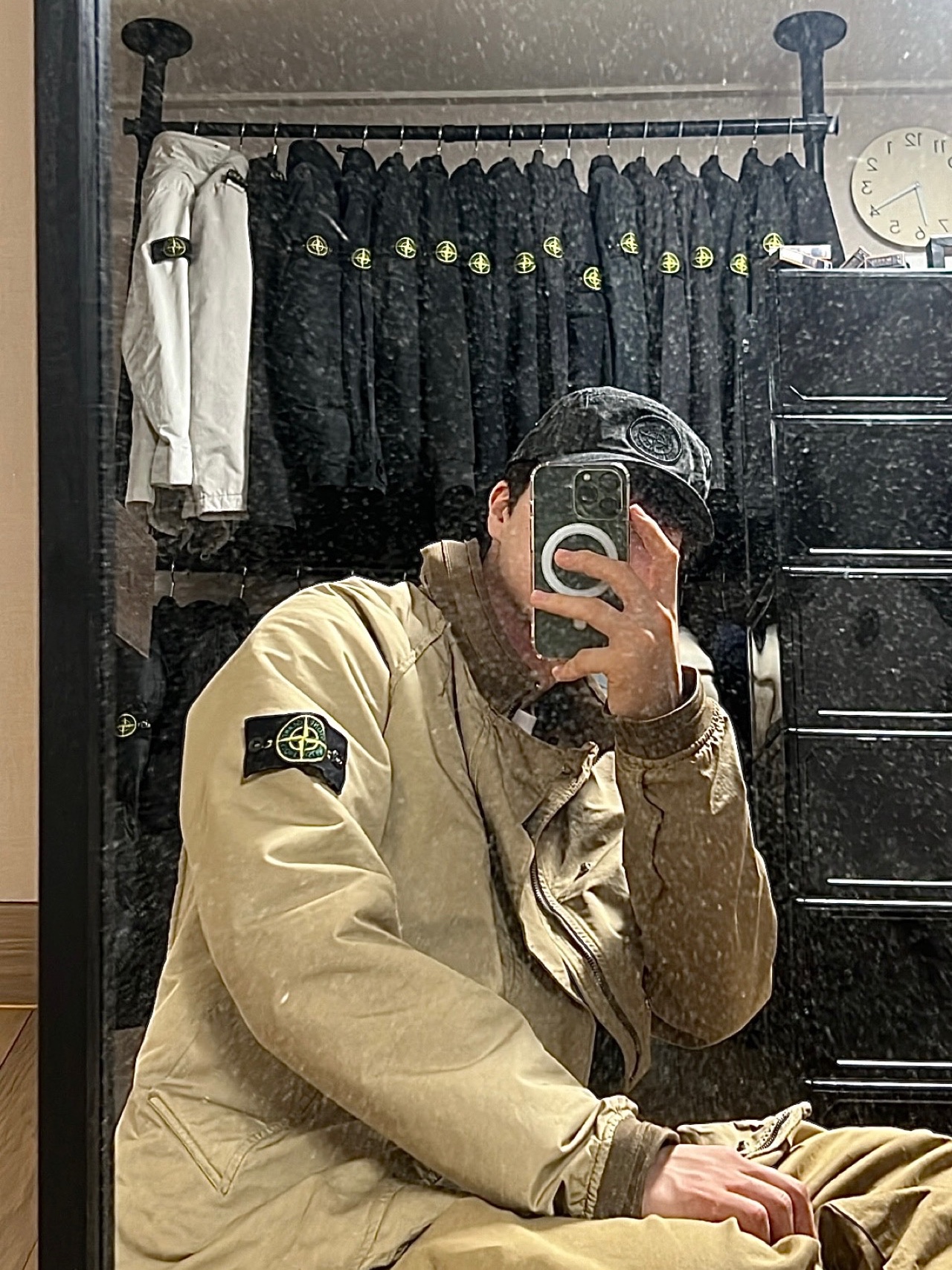 Supreme x Stone Island Camp Cap Black - 23FW, Supreme x Stone Island Hooded Sweatshirt Black - 23FW 착용 스타일