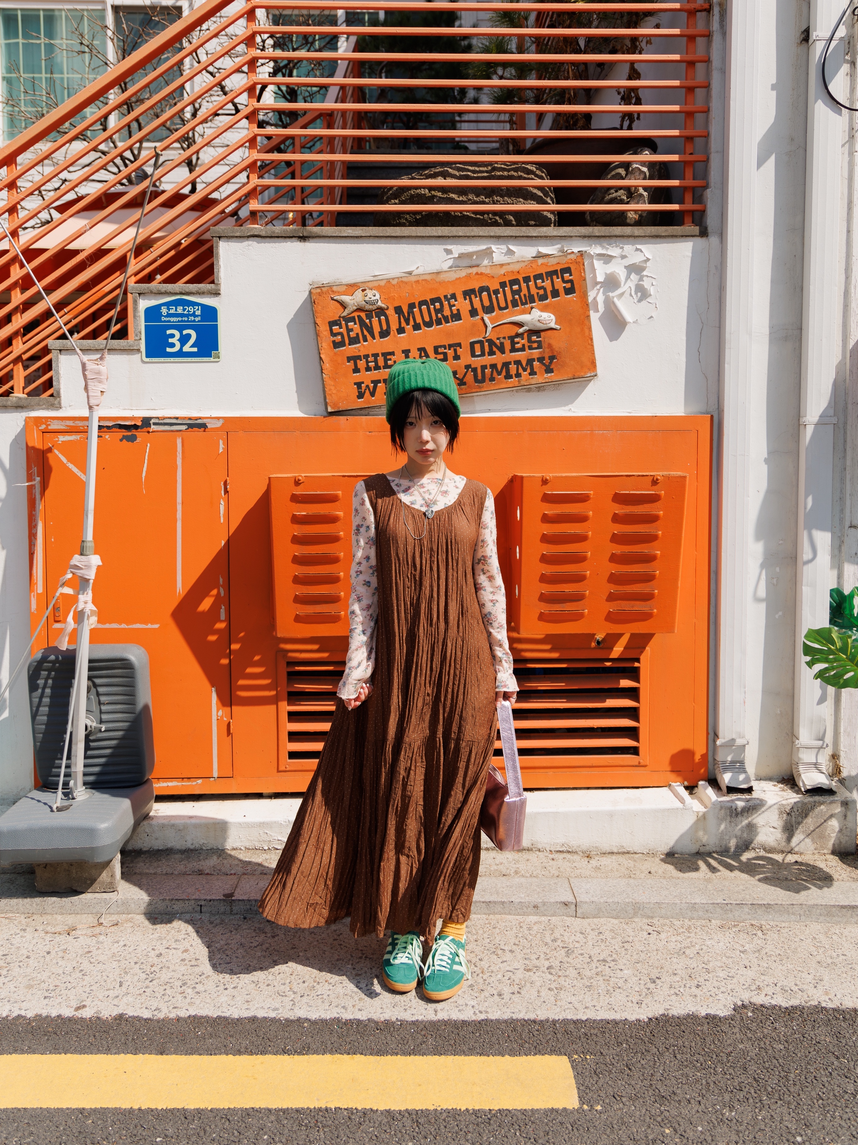 (W) Adidas Spezial Handball Collegiate Green, (W) Hysteric Glamour On Skull Pick Necklace Silver 착용 스타일 - 4