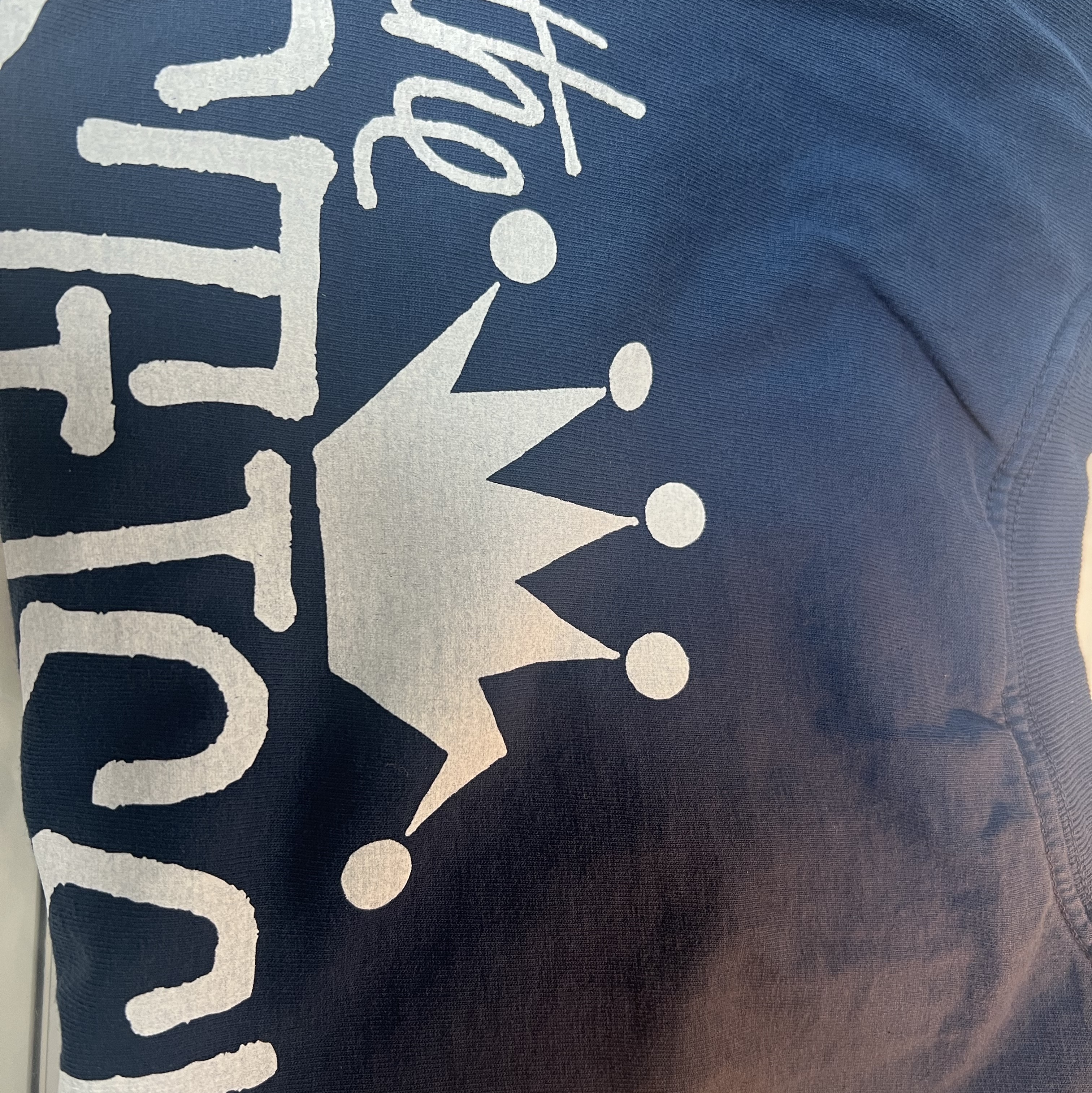 Stussy Crown International Pigment Dyed T-Shirt Navy 착용 스타일 - 1