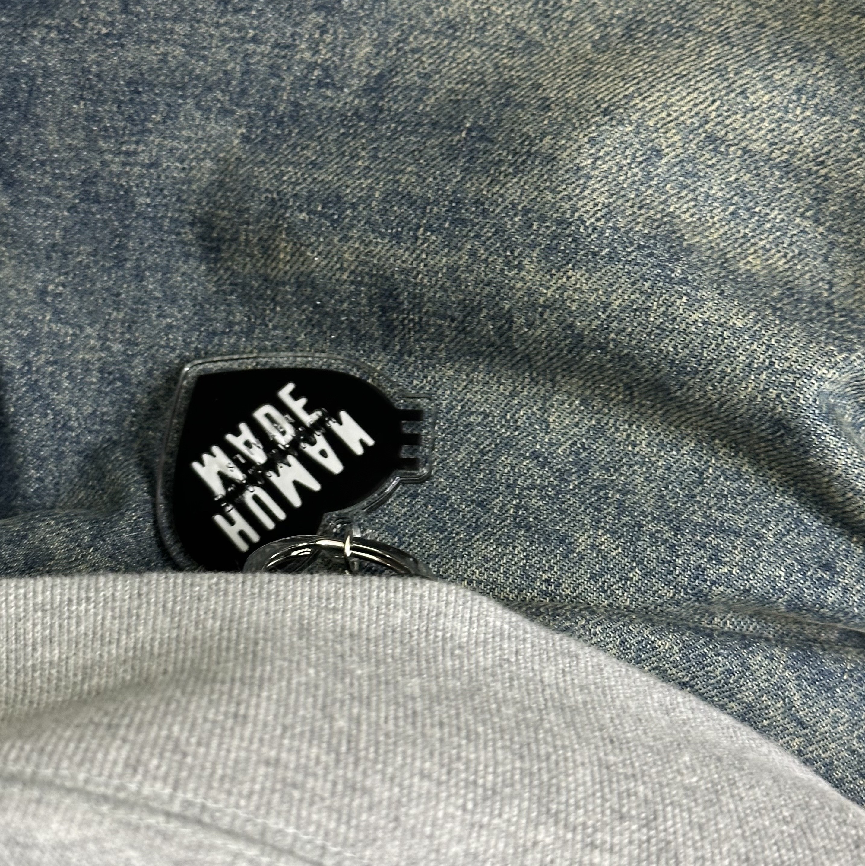 Human Made Heart Keyring Black 착용 스타일