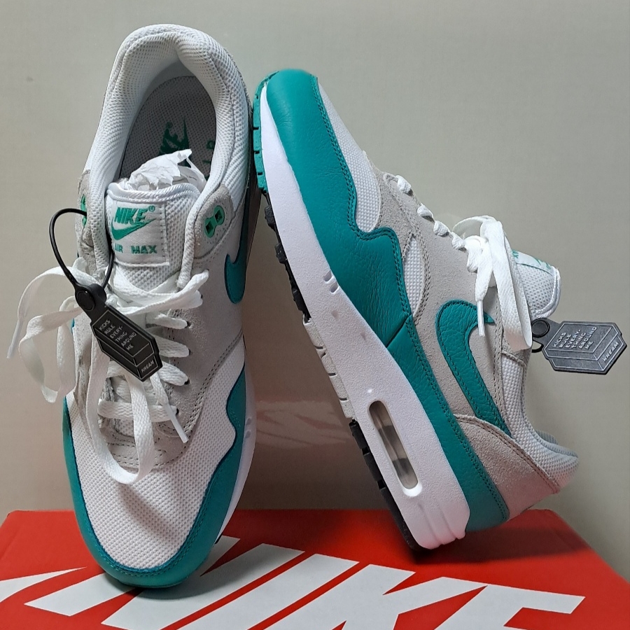 Nike Air Max 1 Clear Jade 착용 스타일 - 2